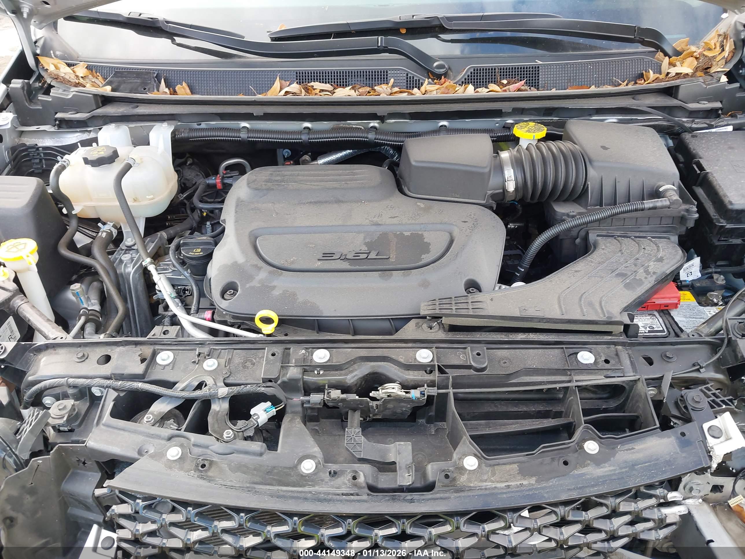CHRYSLER PACIFICA image 10