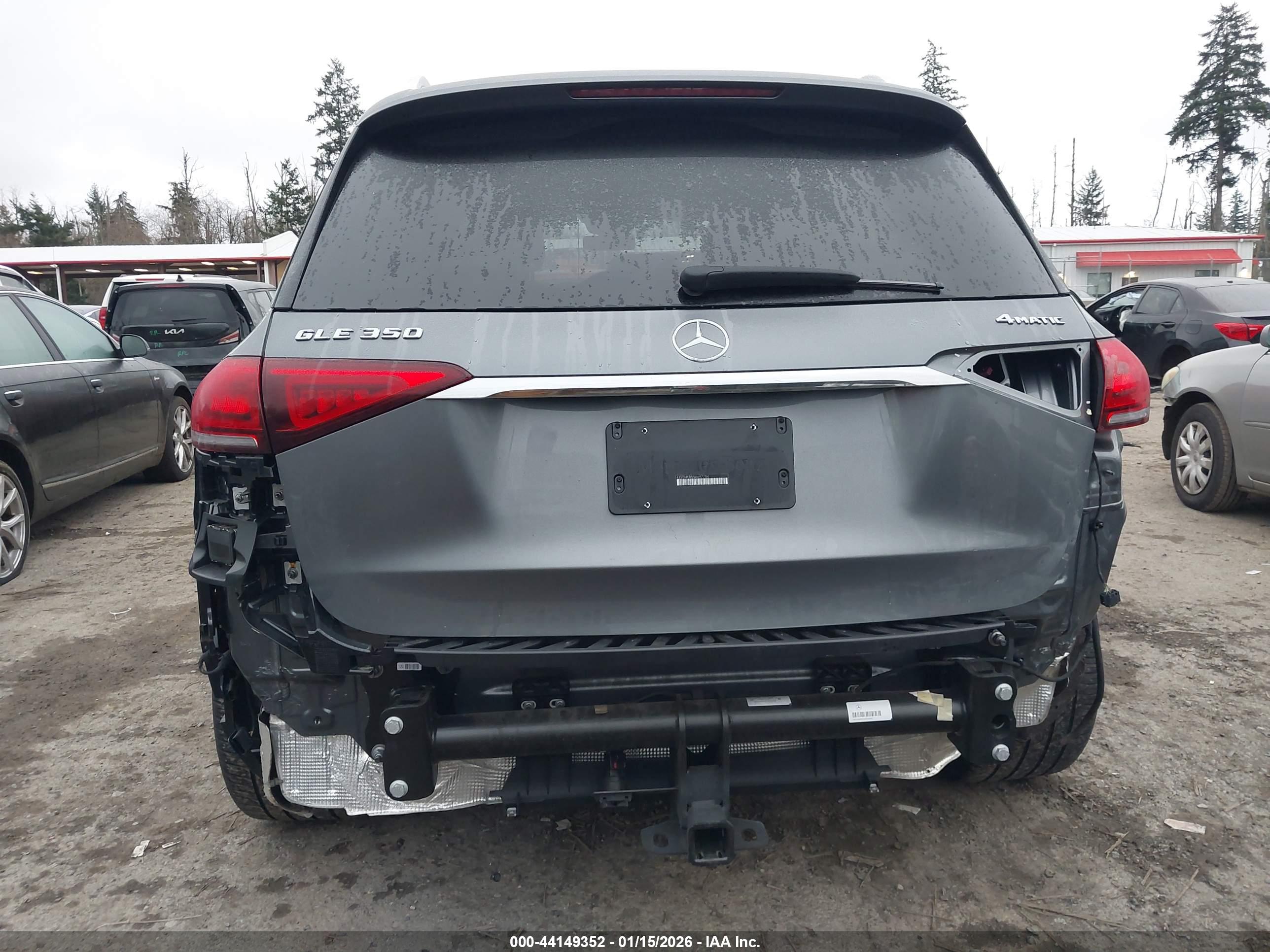 MERCEDES-BENZ GLE image 6