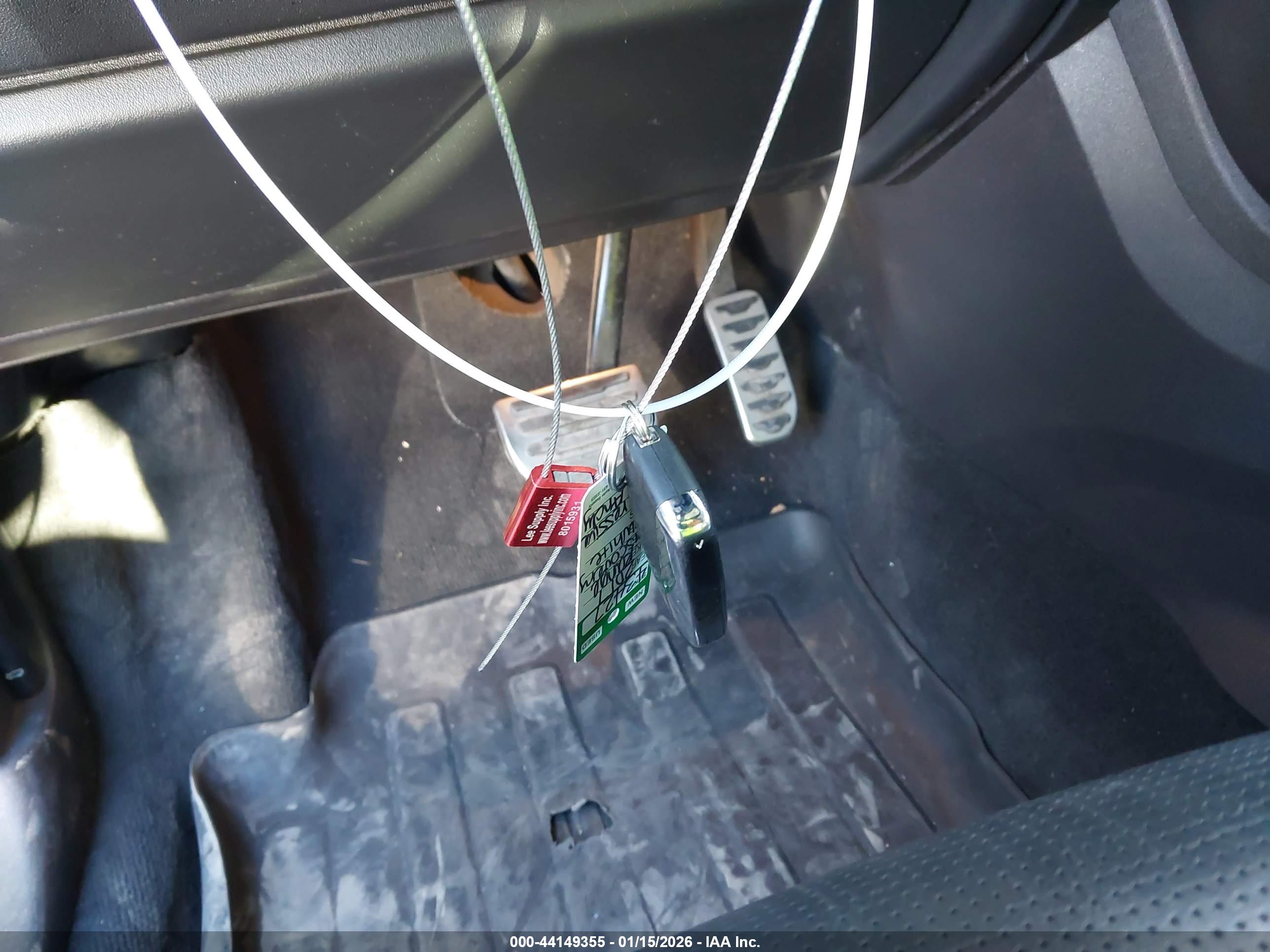 LAND ROVER image 11