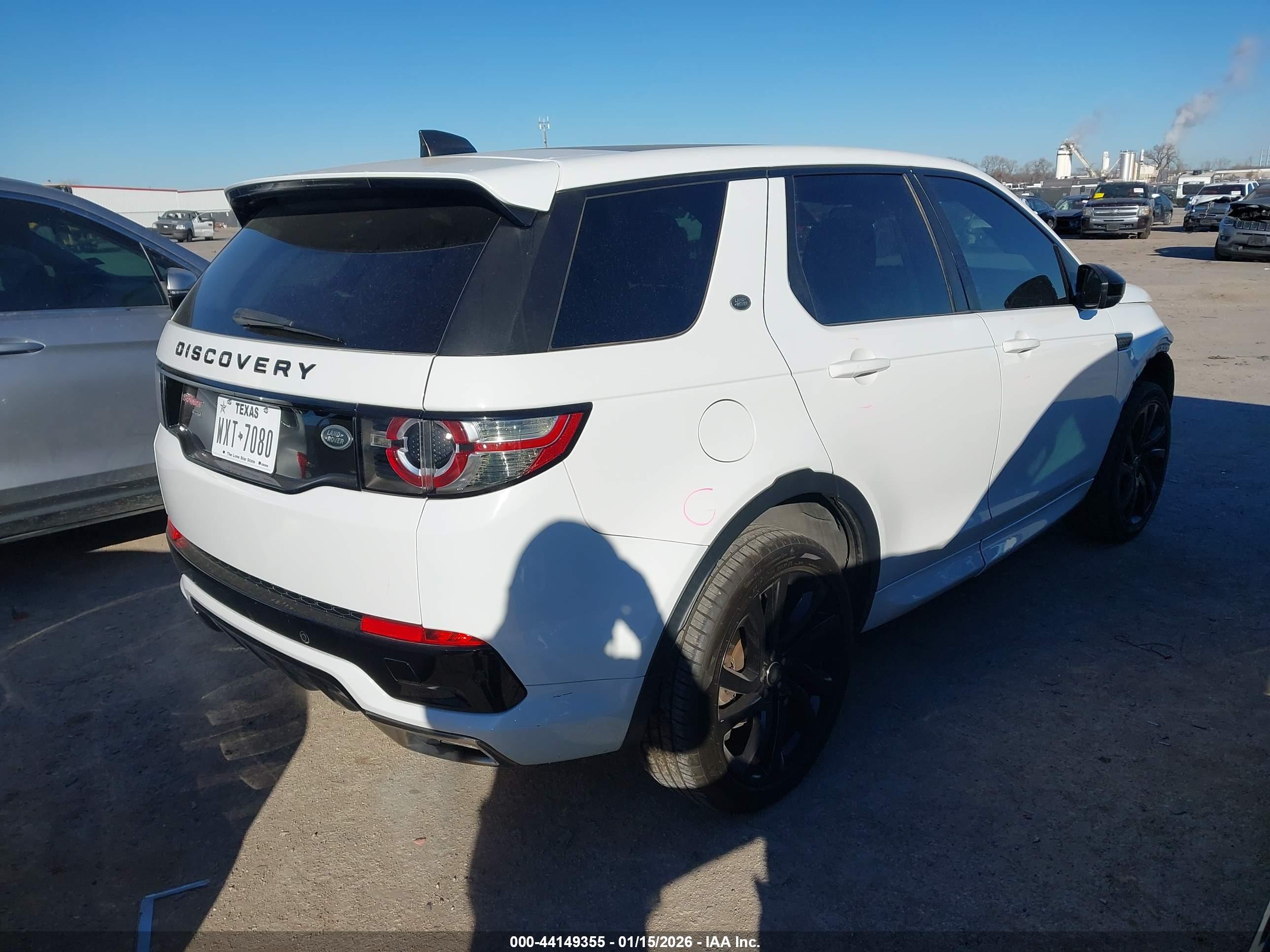 LAND ROVER image 4