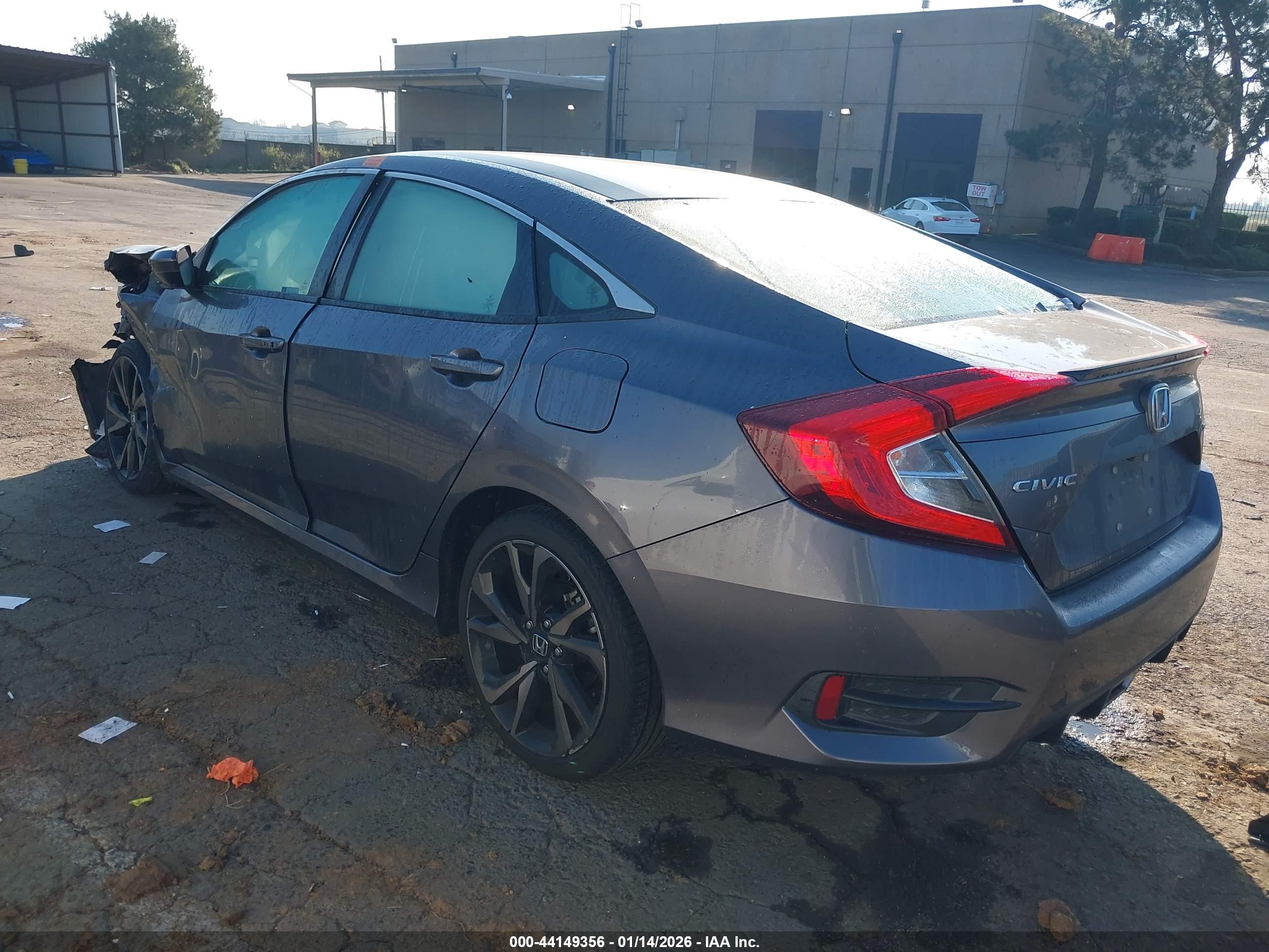 HONDA CIVIC image 3