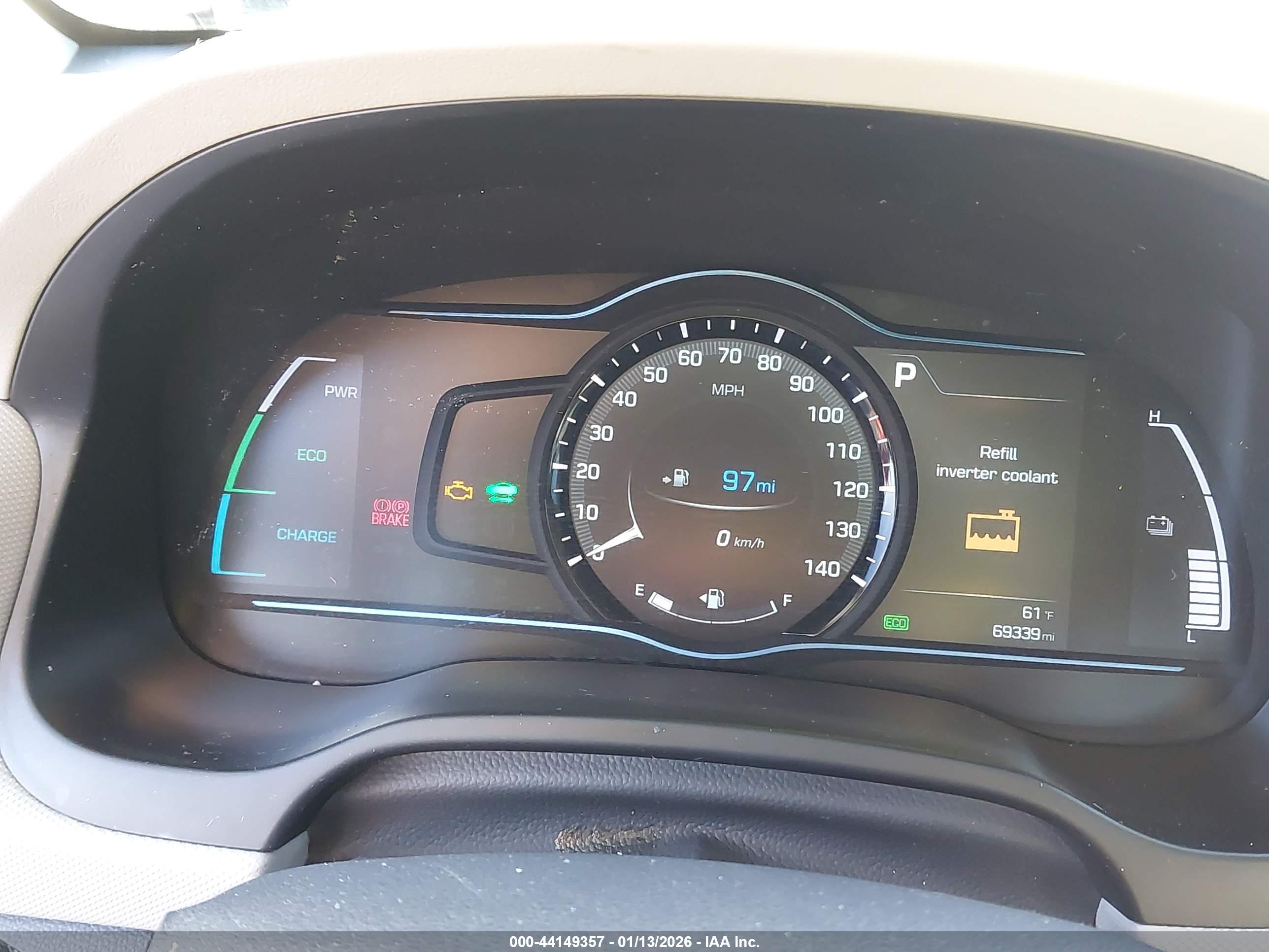 HYUNDAI IONIQ image 7