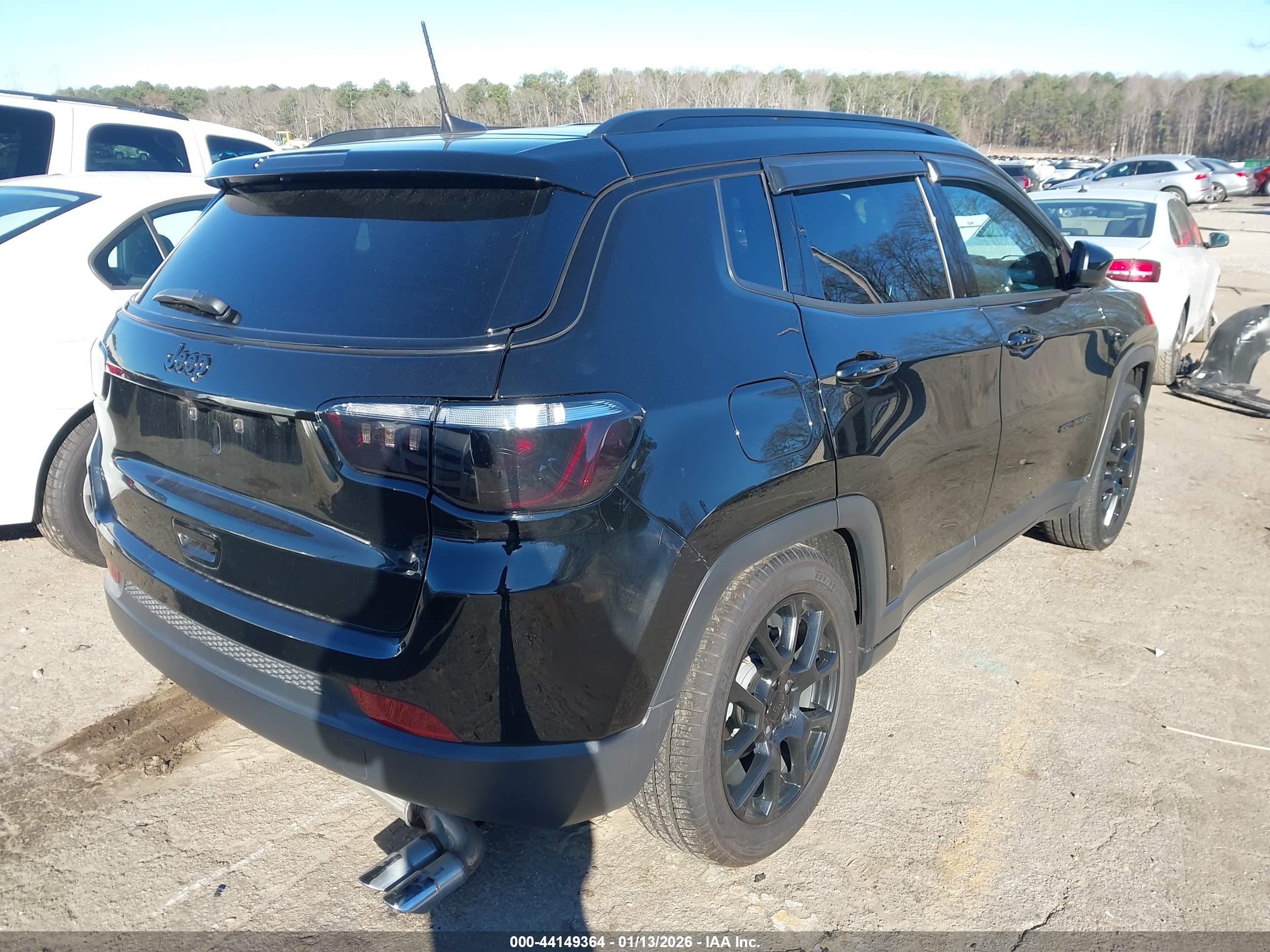 JEEP COMPASS image 4