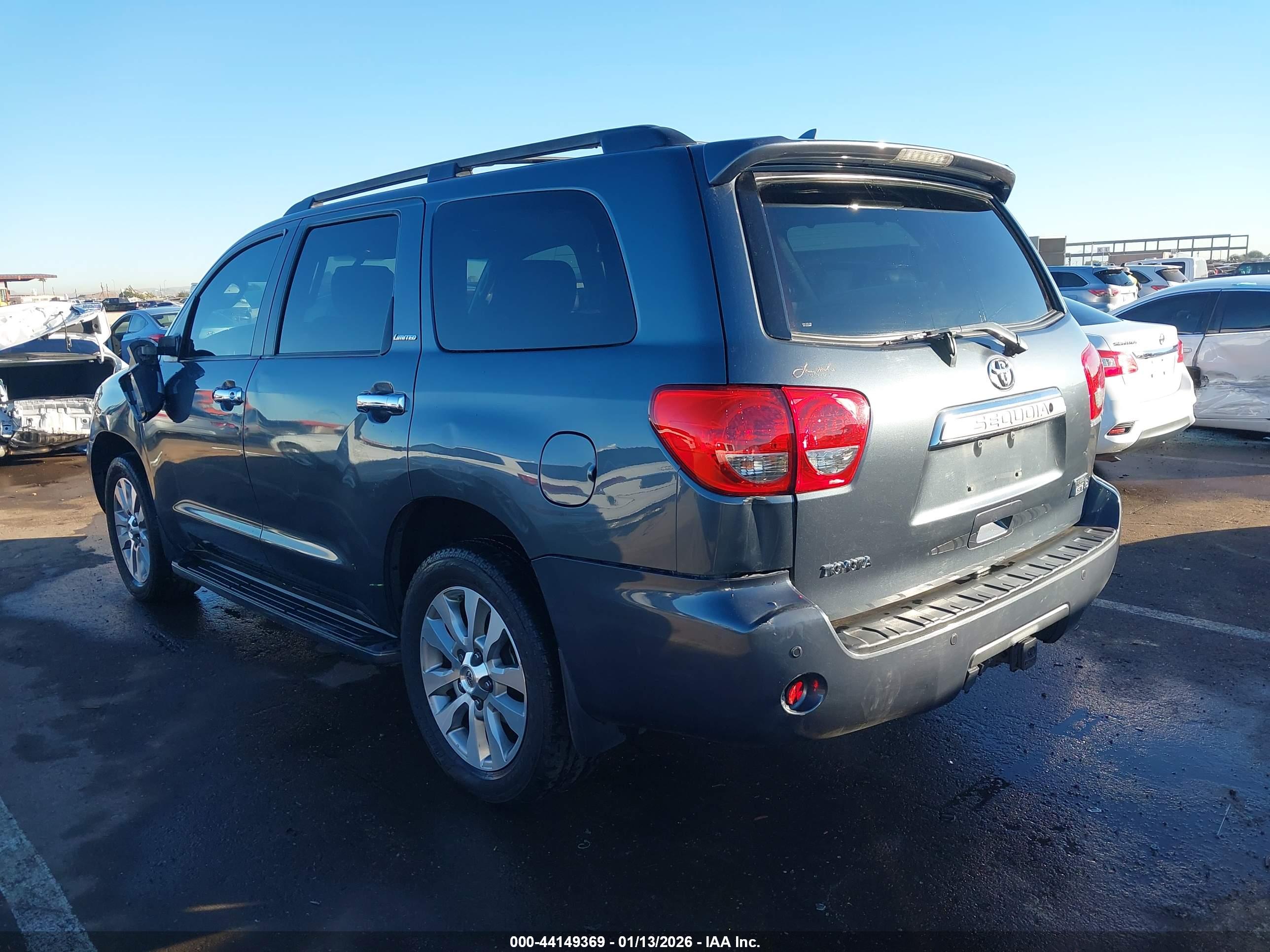 TOYOTA SEQUOIA image 3