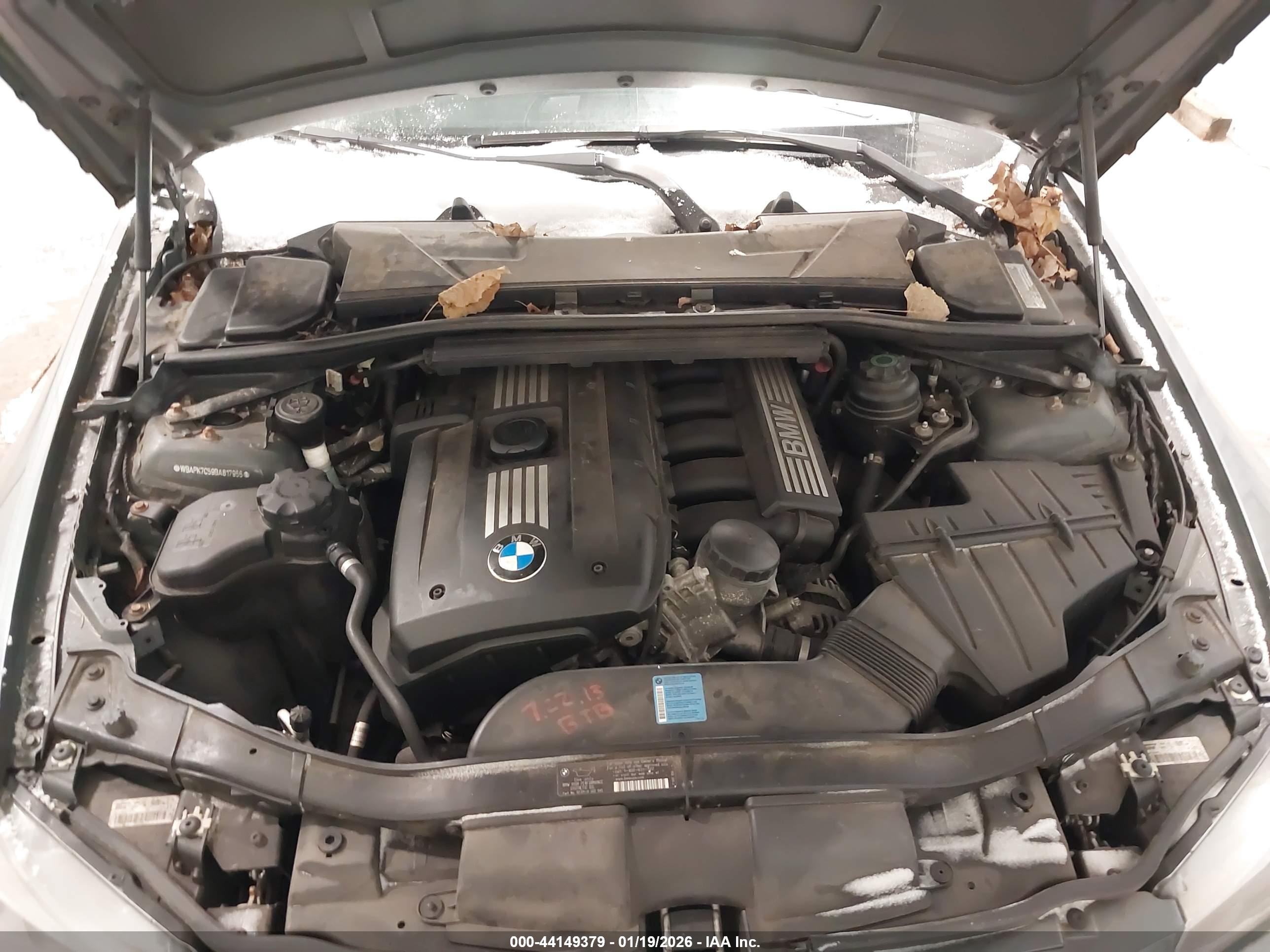 BMW 328I image 10