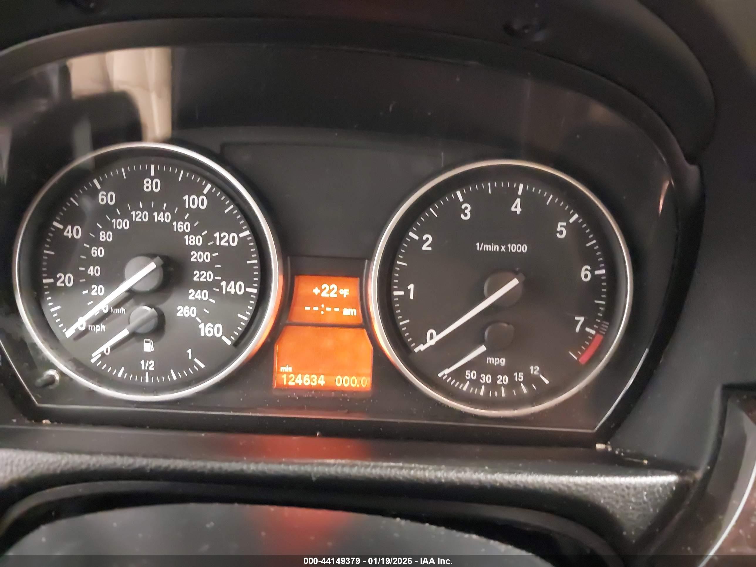 BMW 328I image 7