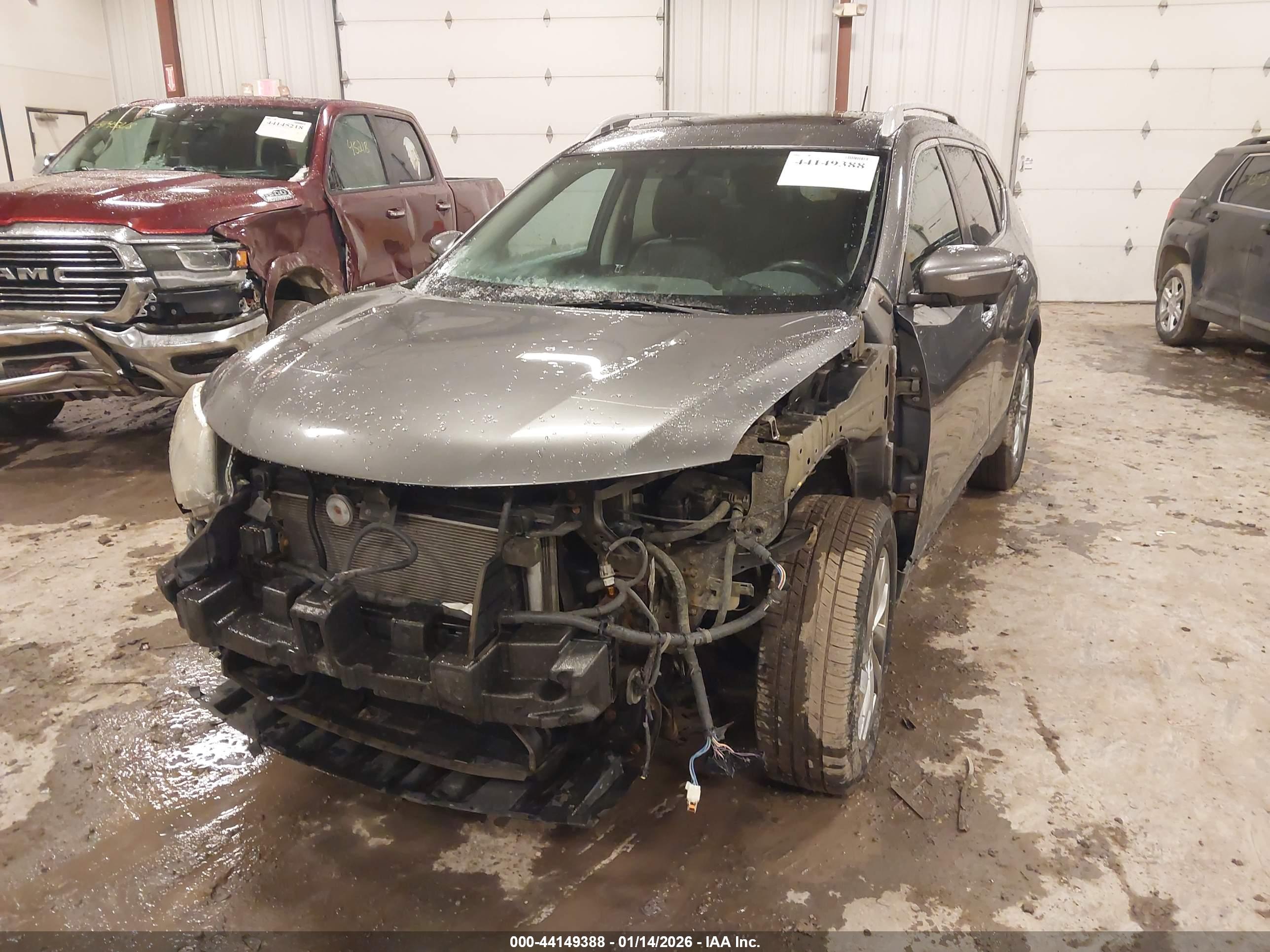 NISSAN ROGUE image 6