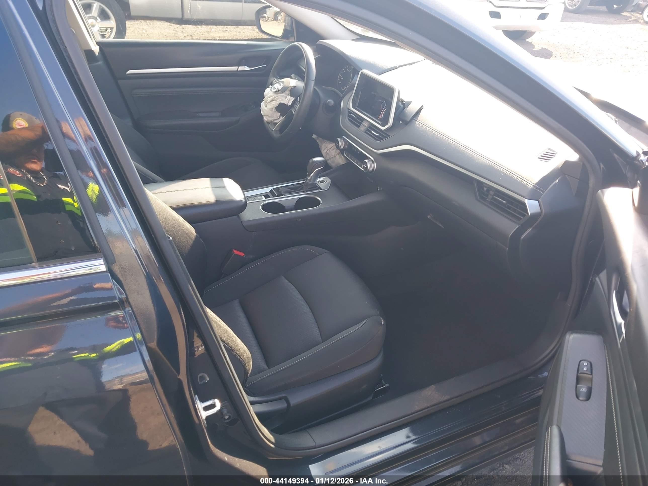 NISSAN ALTIMA image 5