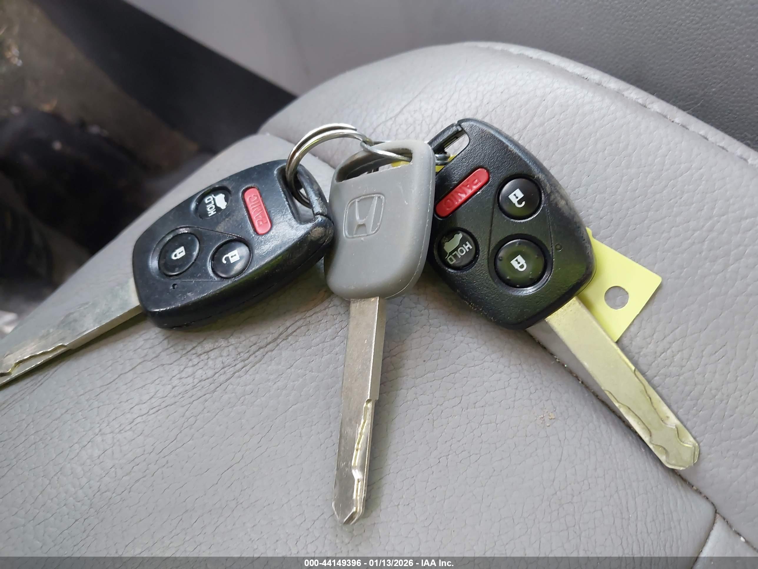 HONDA PILOT image 11