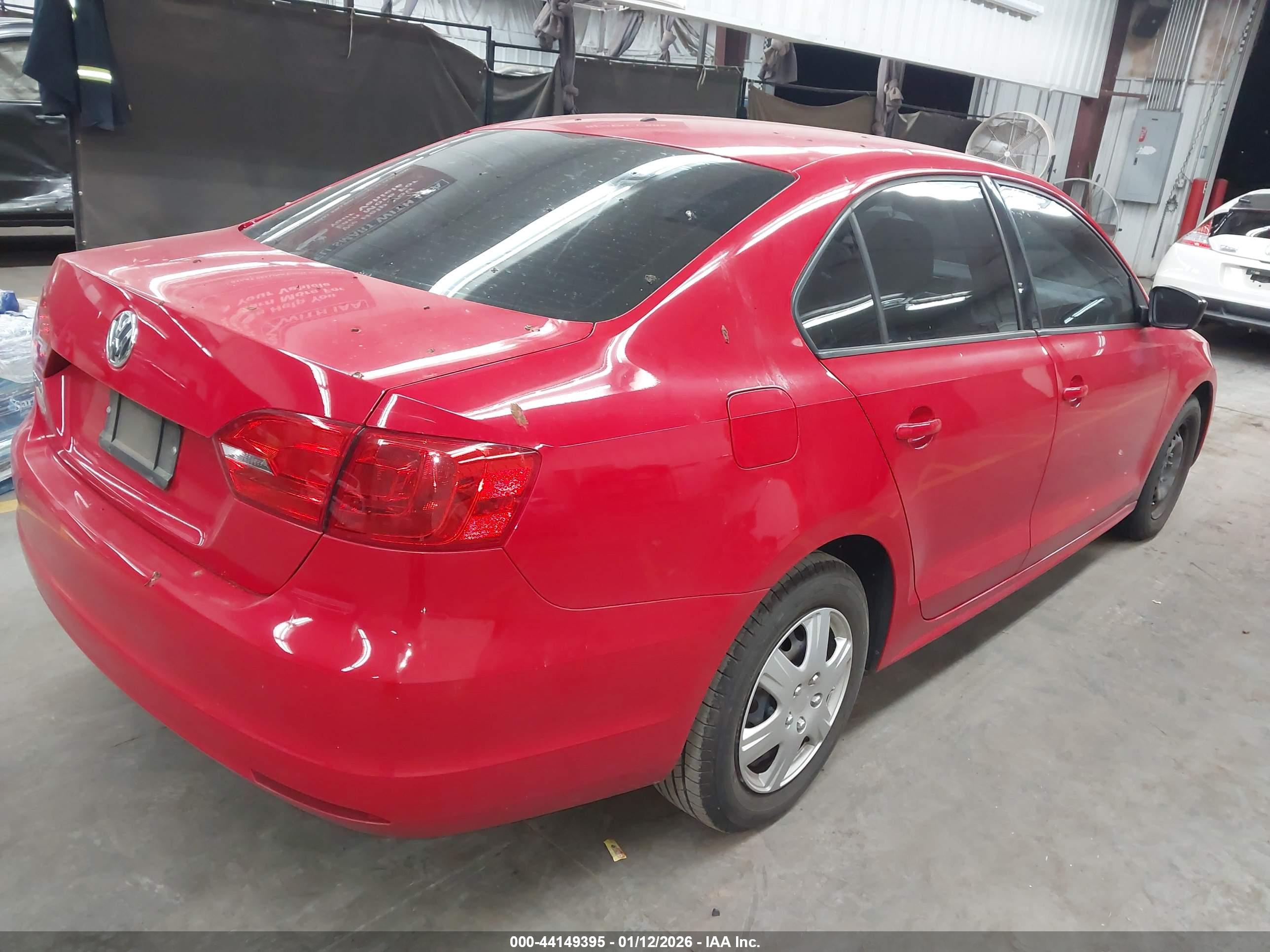 VOLKSWAGEN JETTA image 4