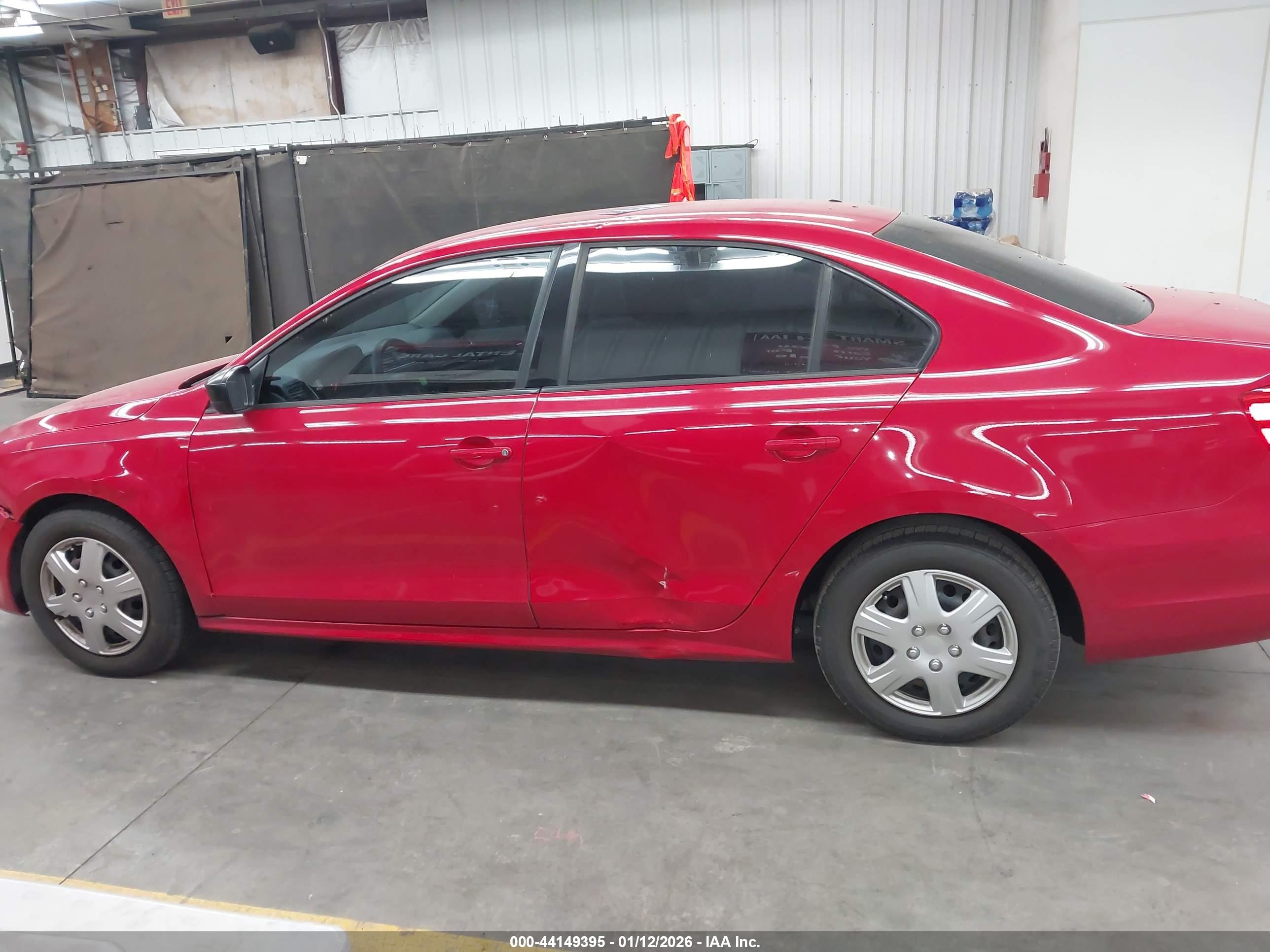 VOLKSWAGEN JETTA image 6
