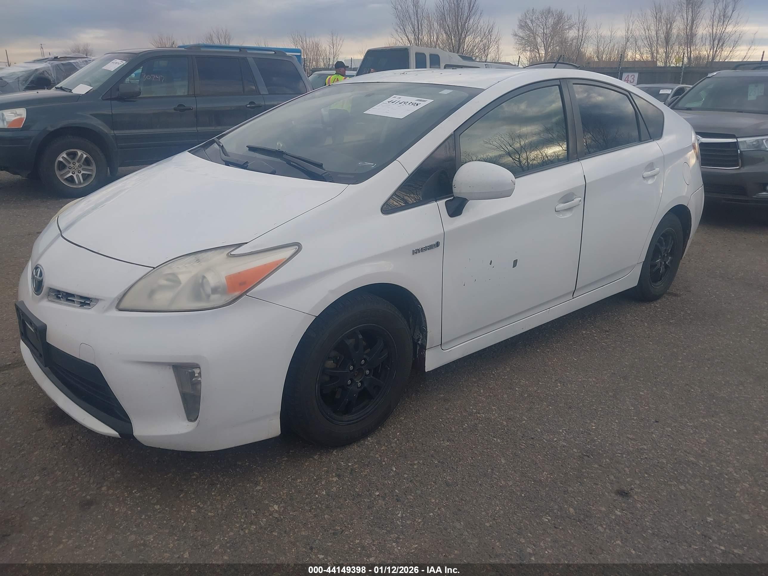 TOYOTA PRIUS image 2
