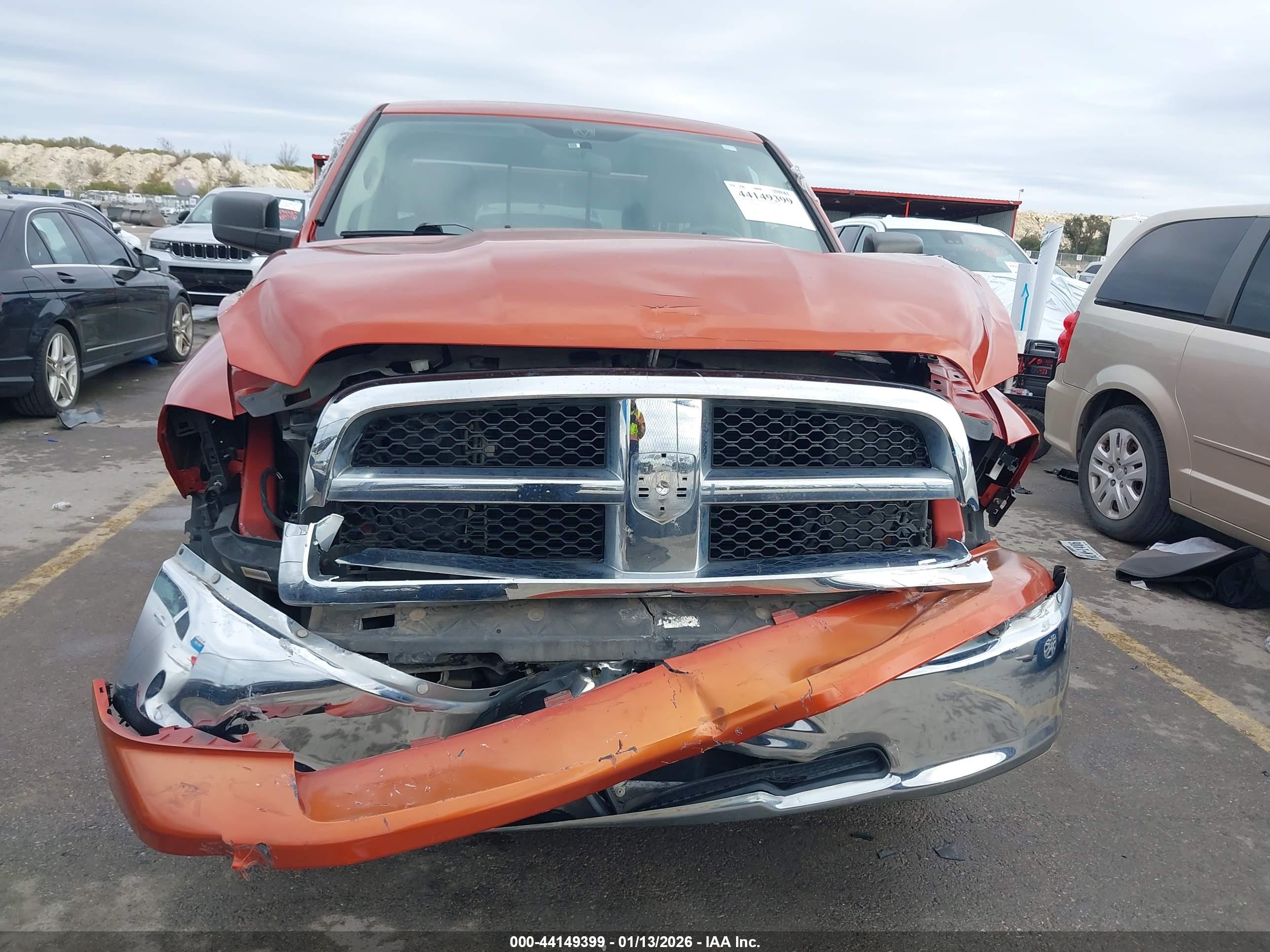 DODGE RAM image 6