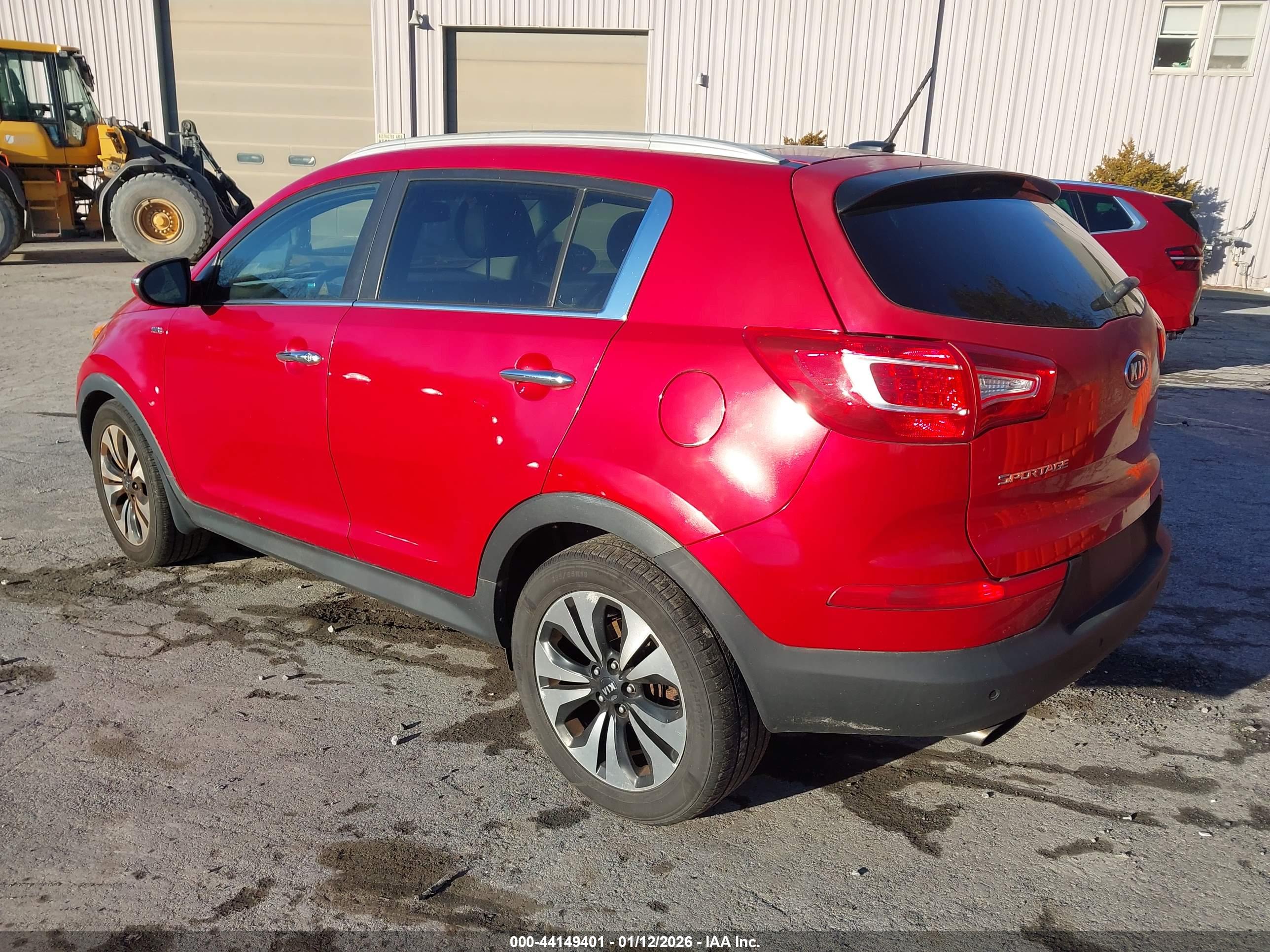 KIA SPORTAGE image 3