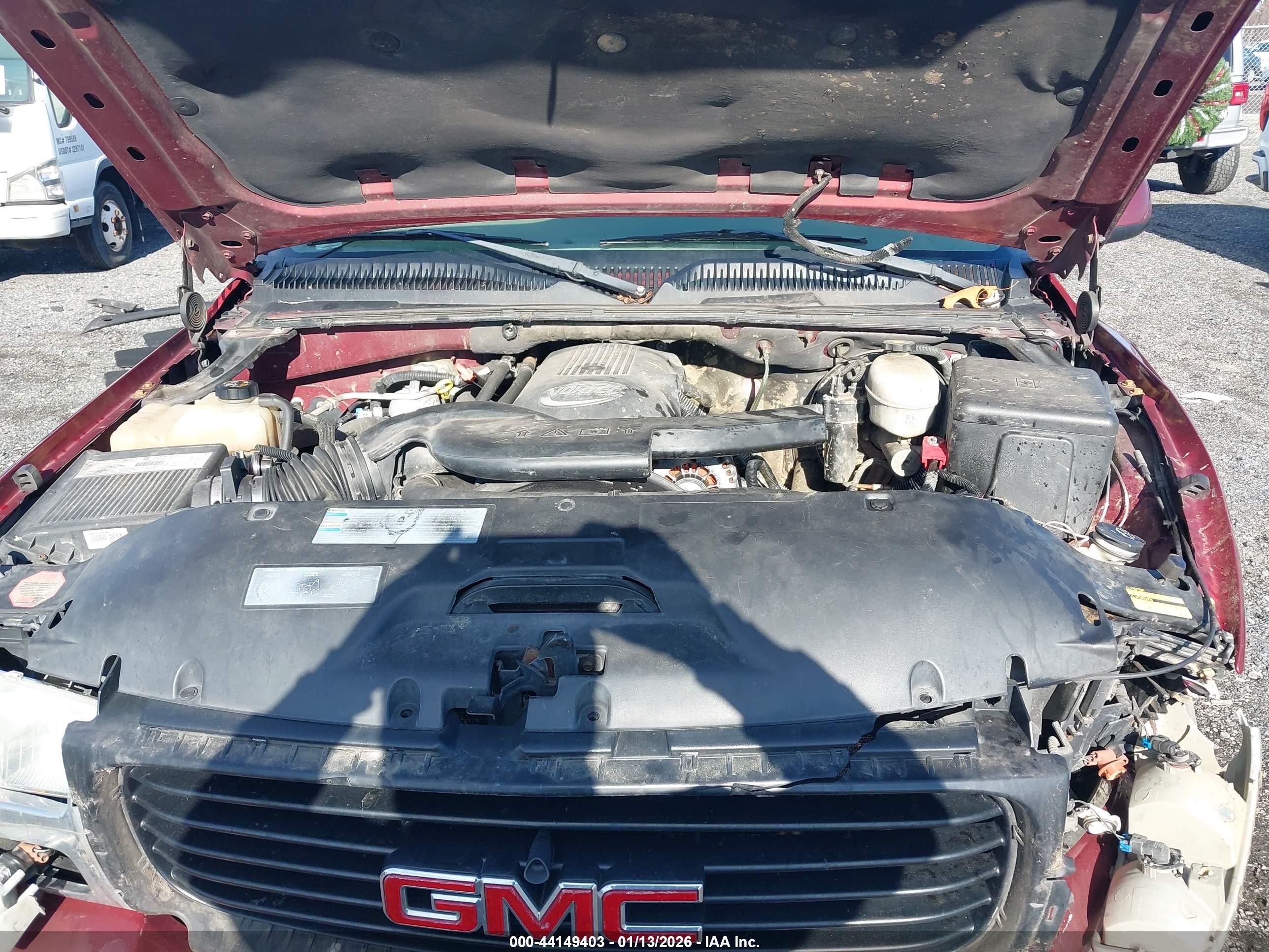 GMC YUKON image 10