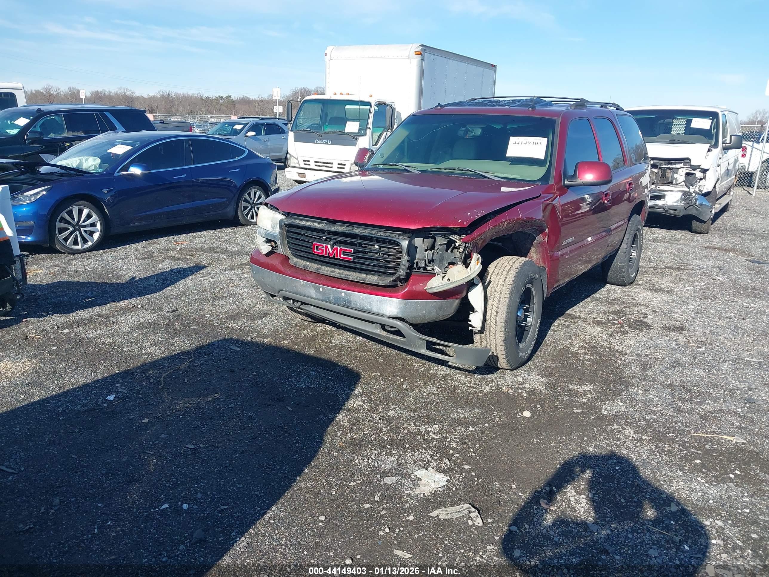 GMC YUKON image 2