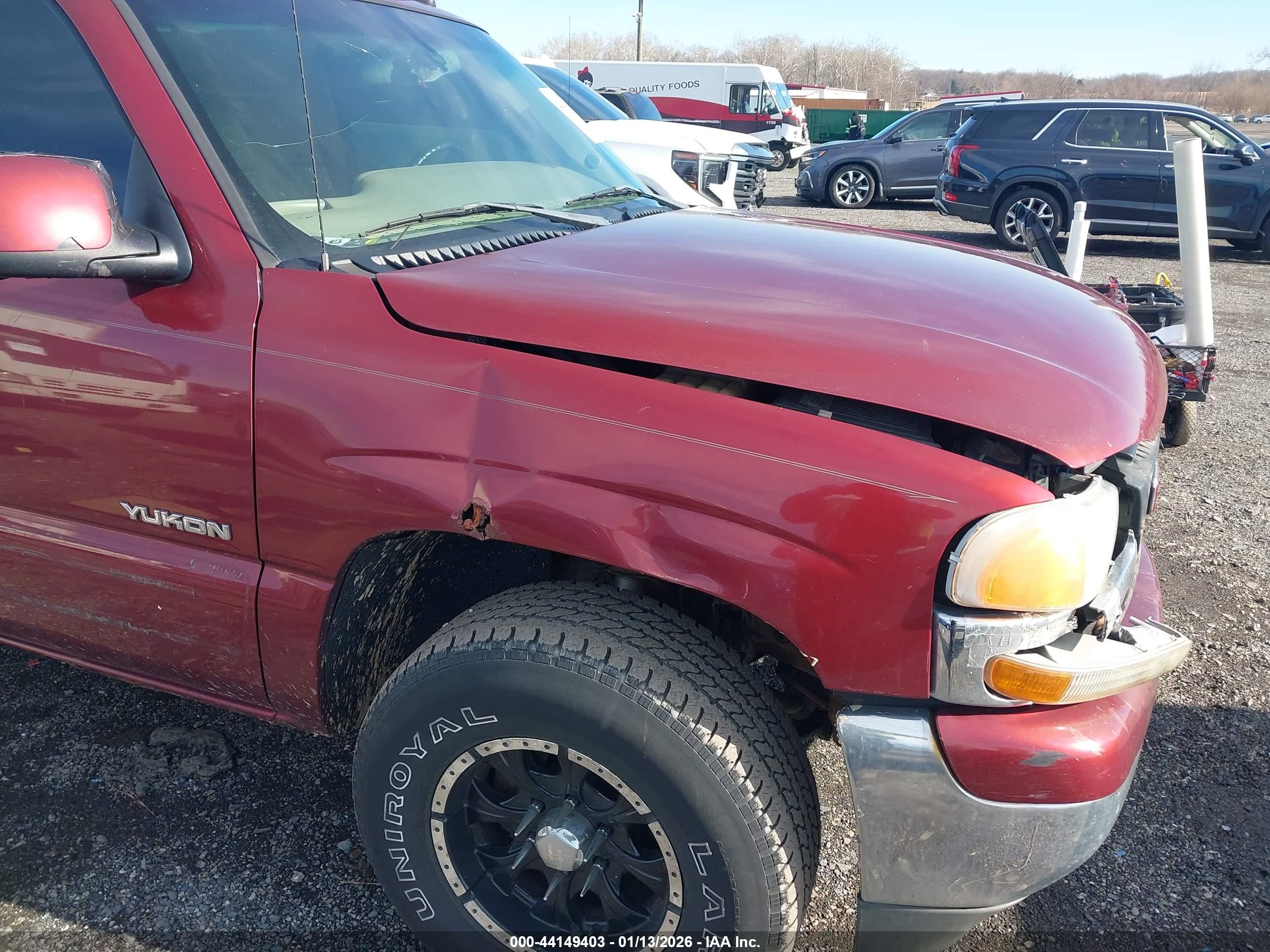 GMC YUKON image 6