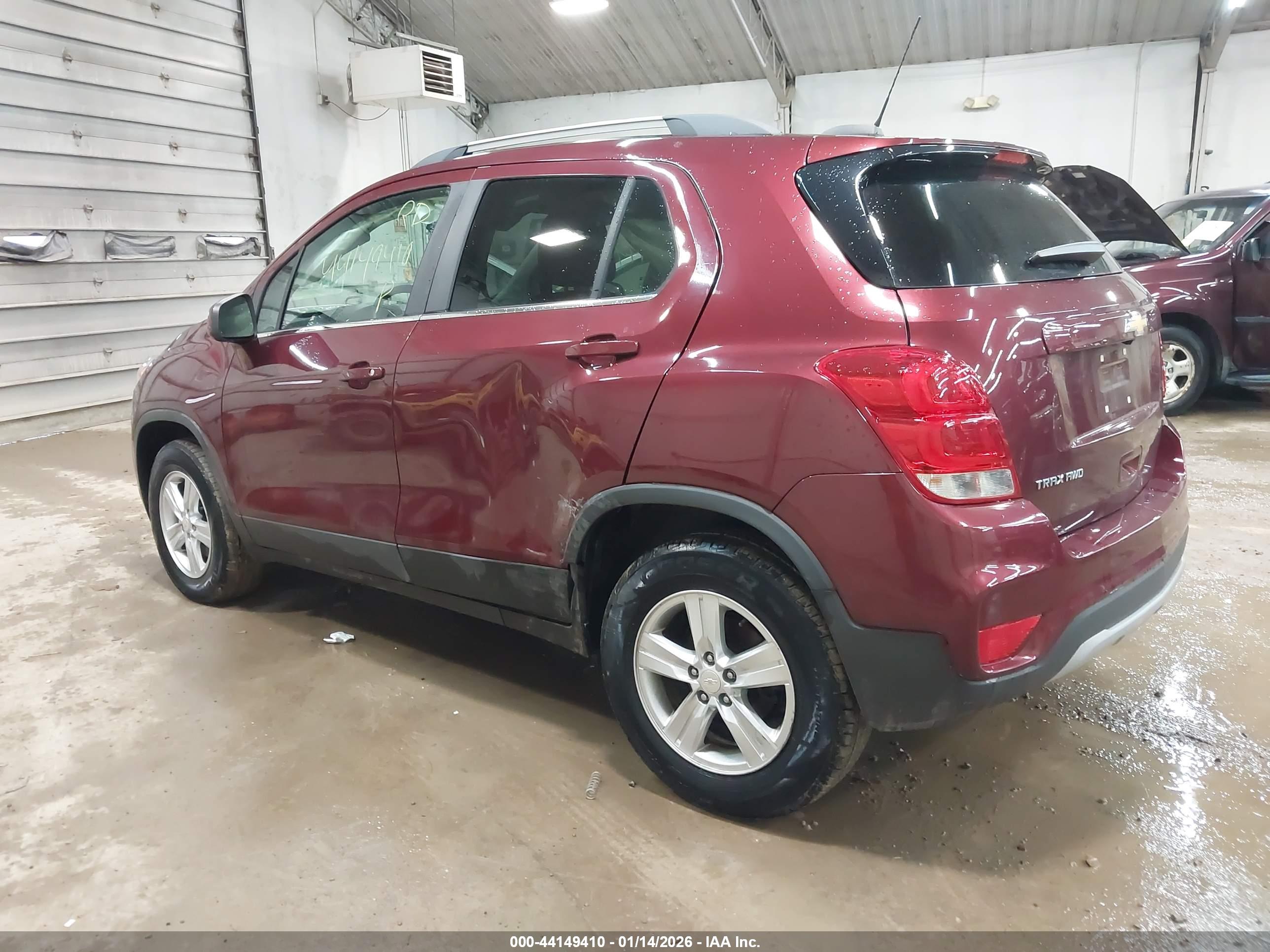 CHEVROLET TRAX image 3
