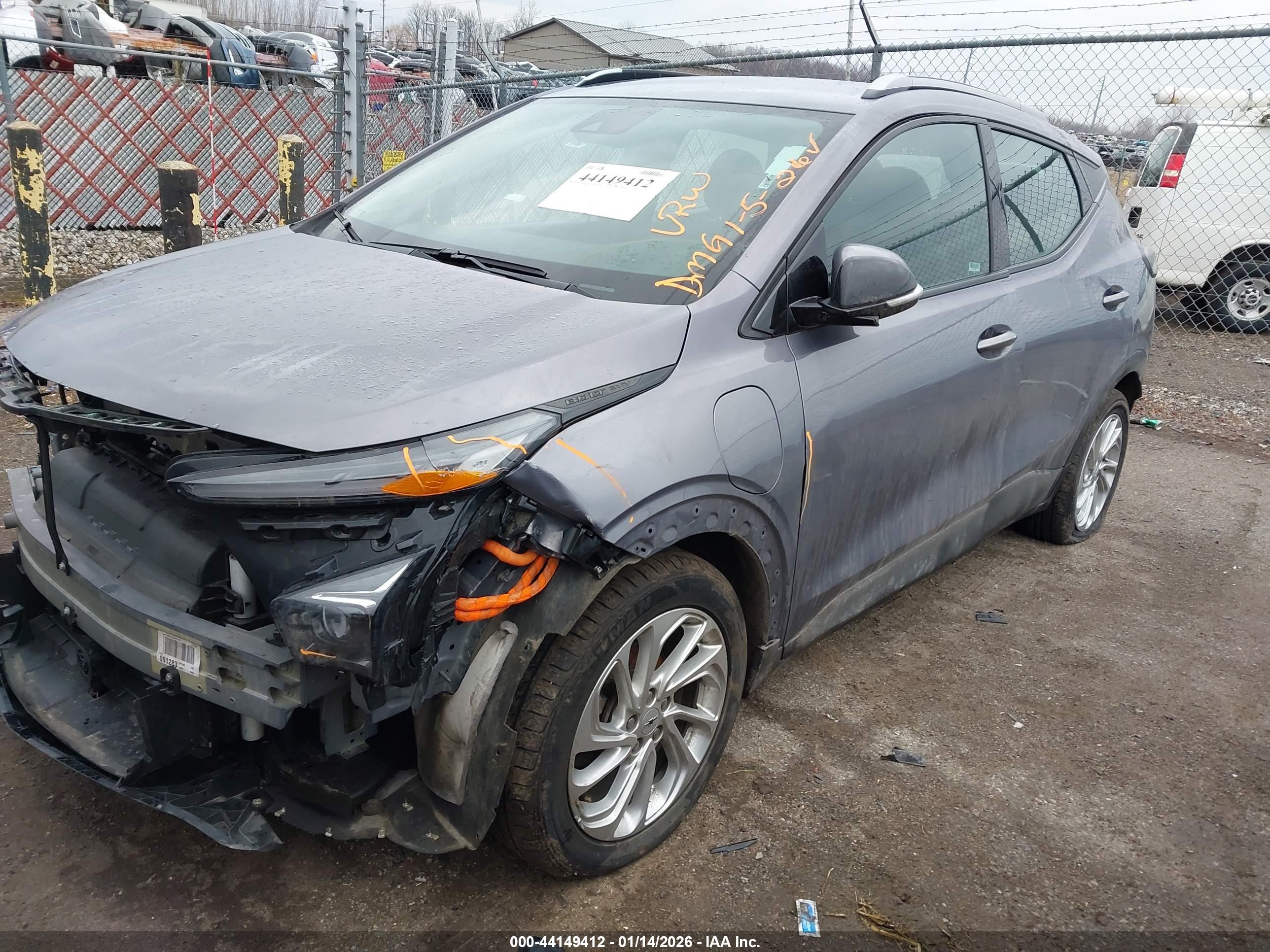CHEVROLET BOLT image 2