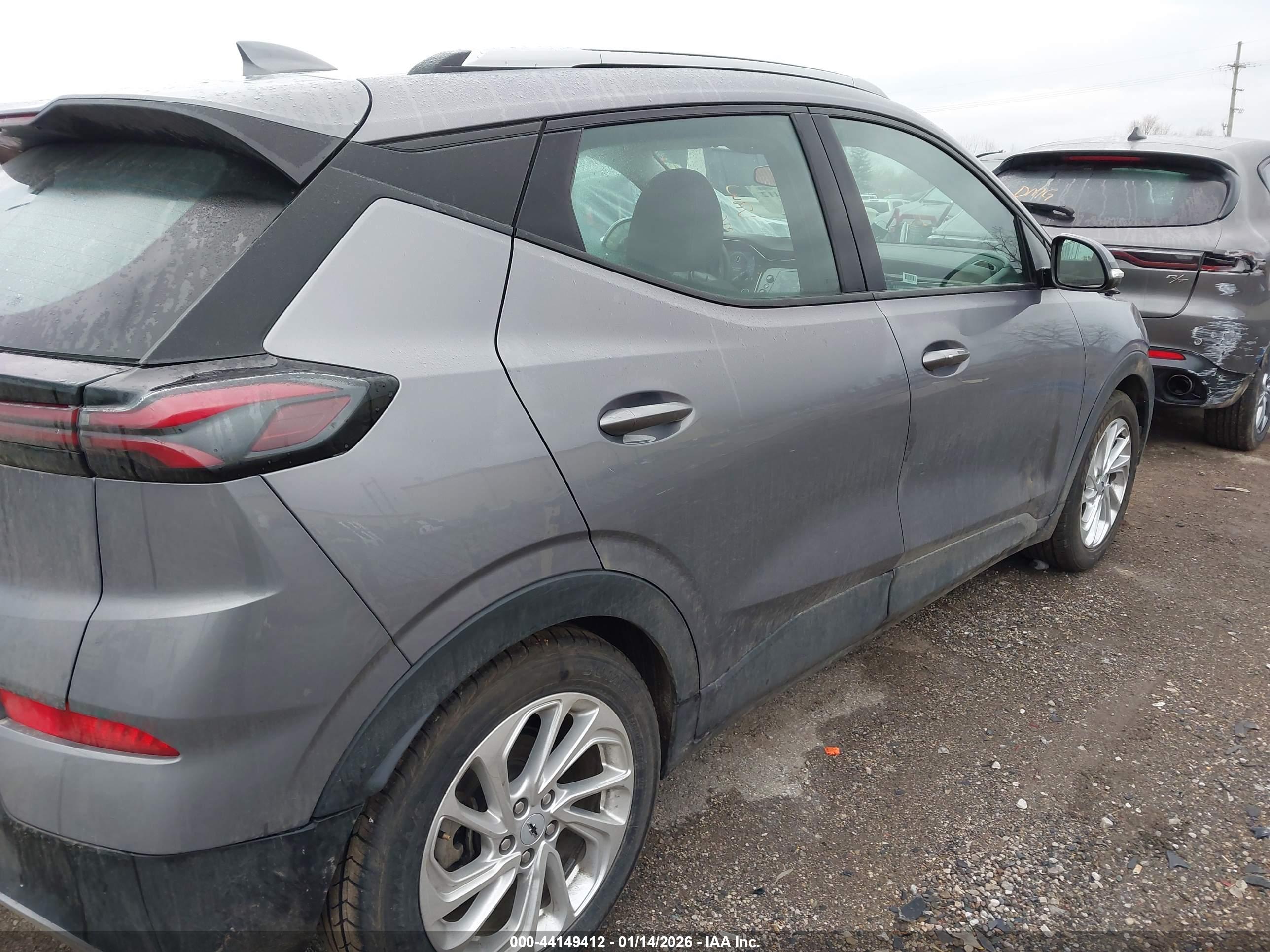 CHEVROLET BOLT image 4
