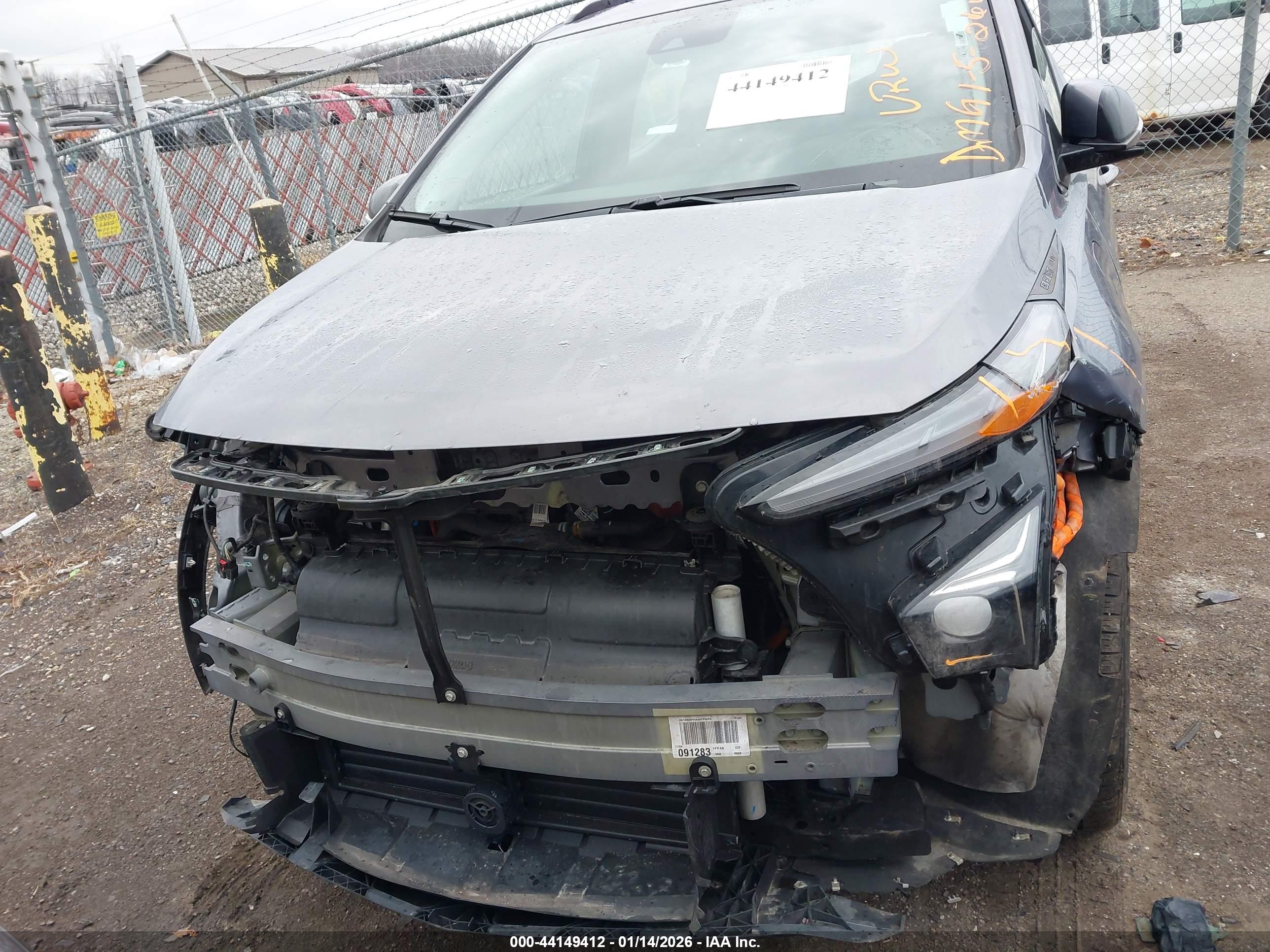 CHEVROLET BOLT image 6
