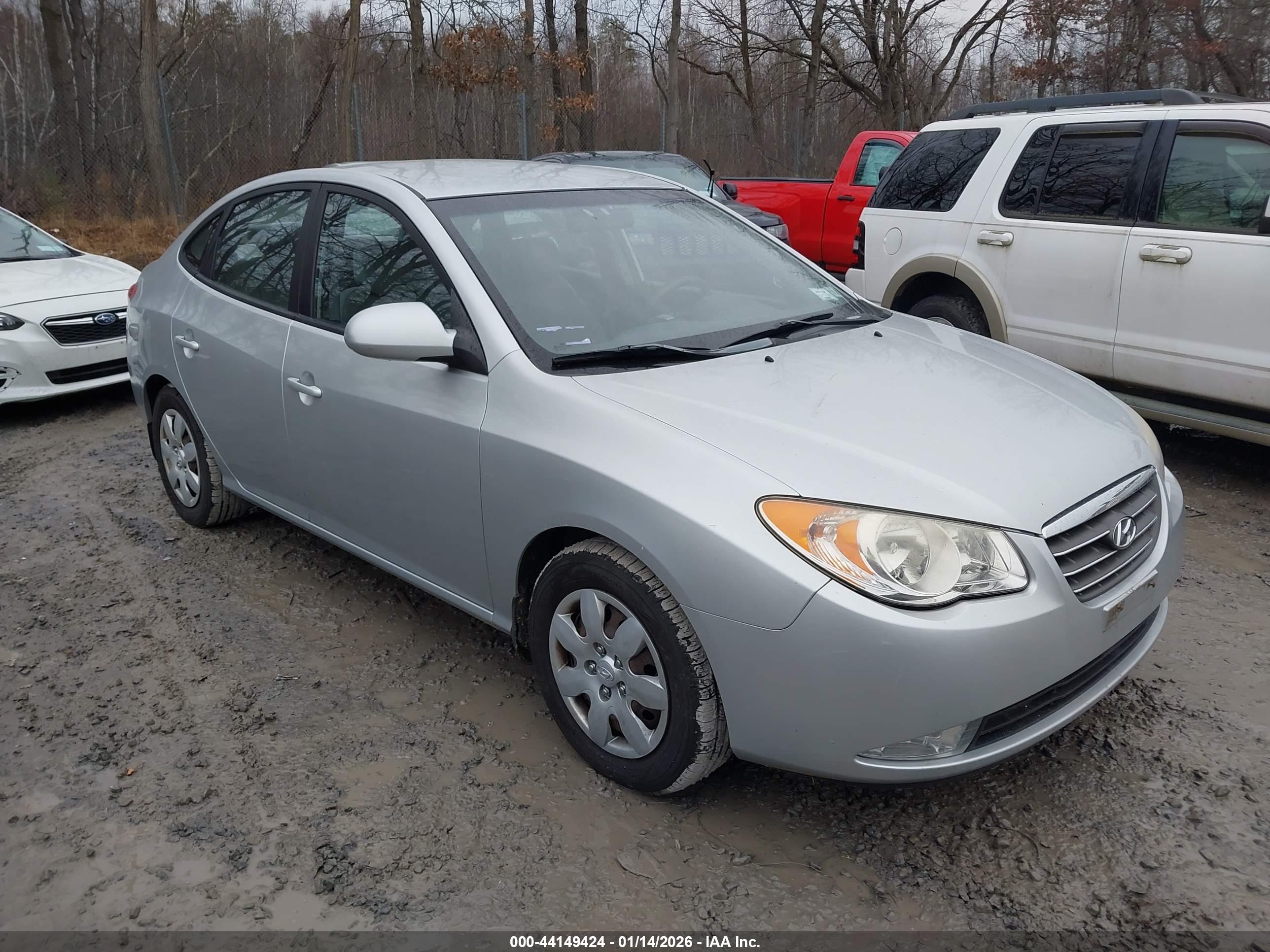 HYUNDAI ELANTRA image 6
