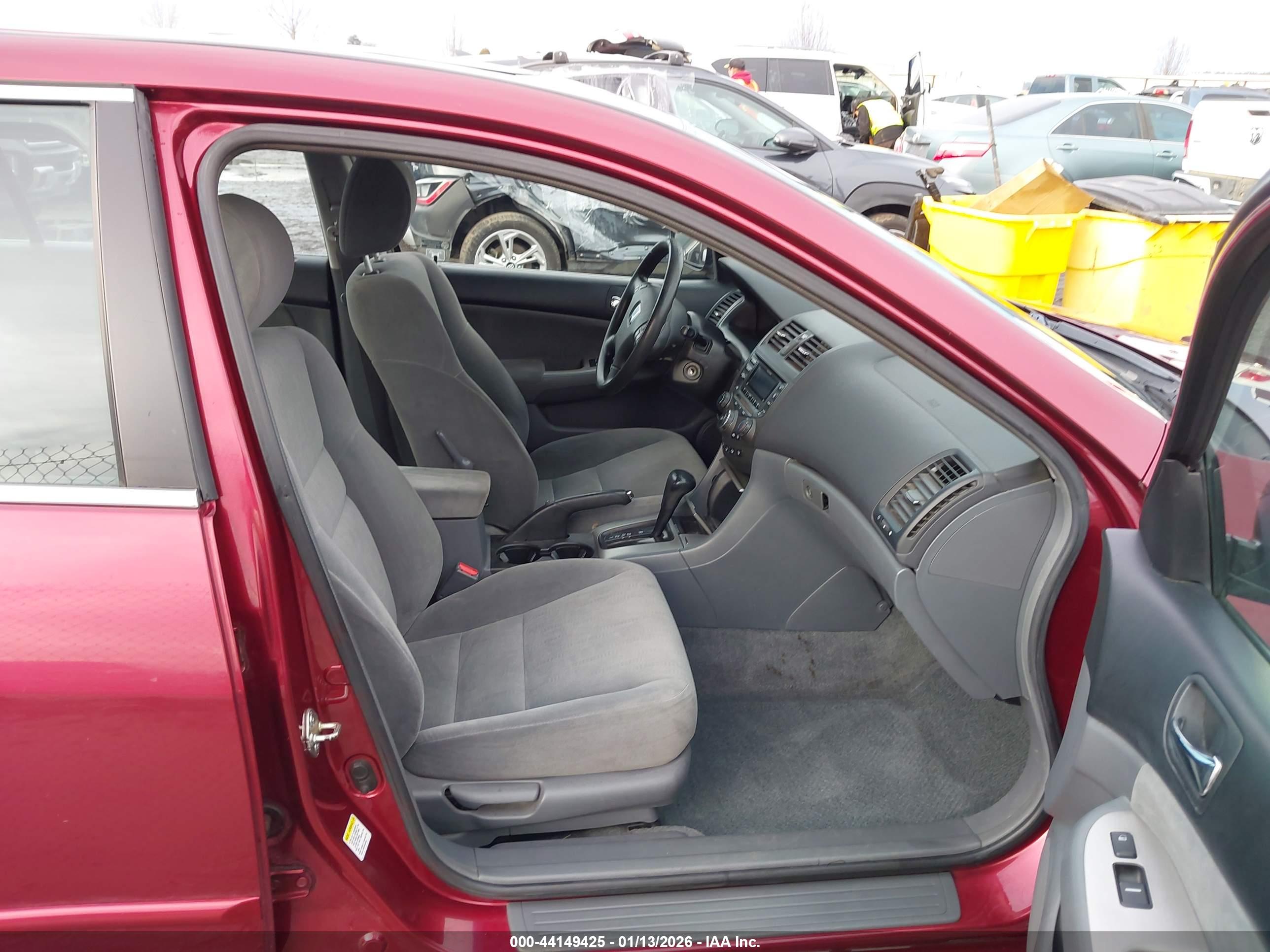 HONDA ACCORD image 5