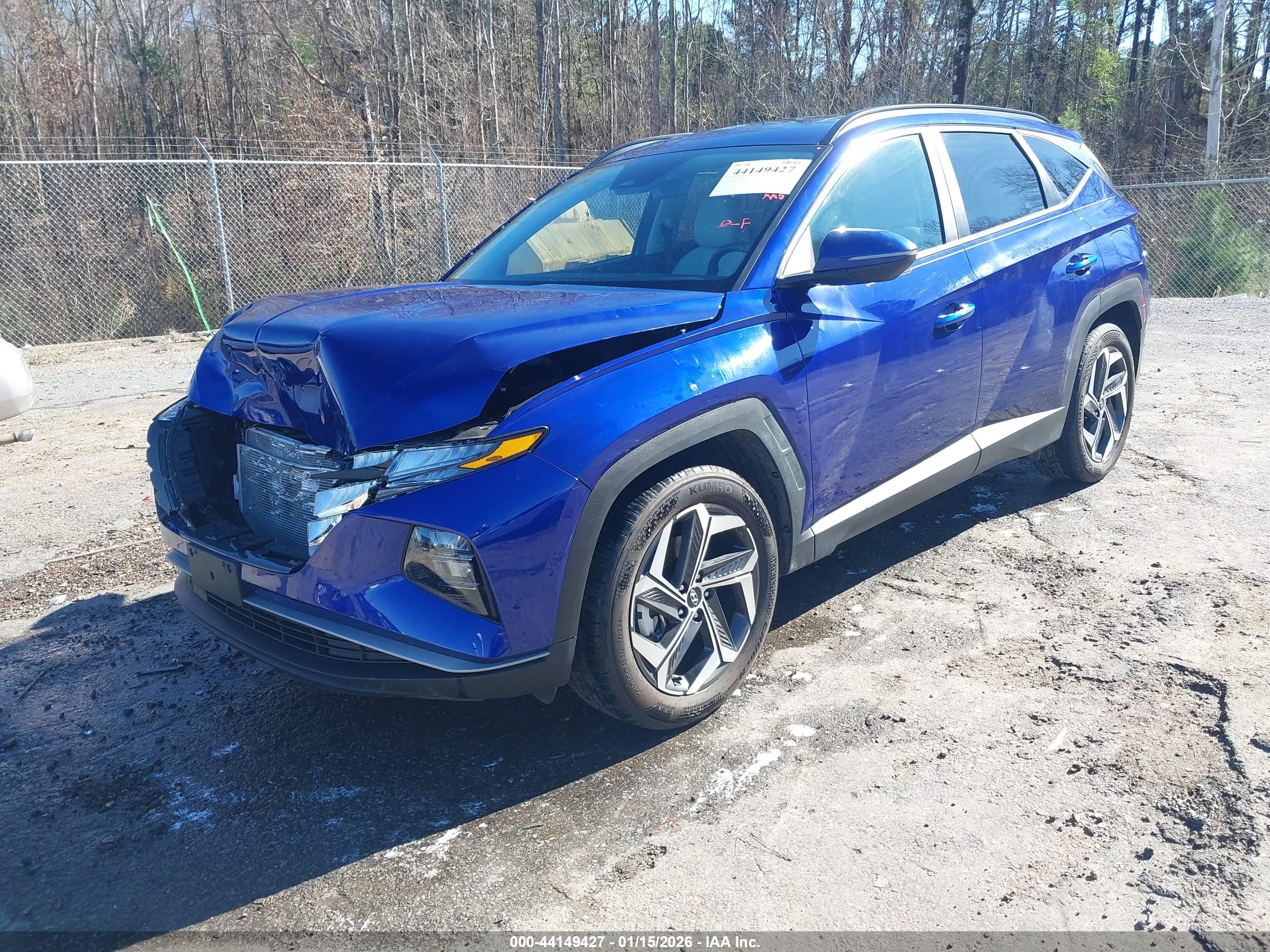 HYUNDAI TUCSON image 2