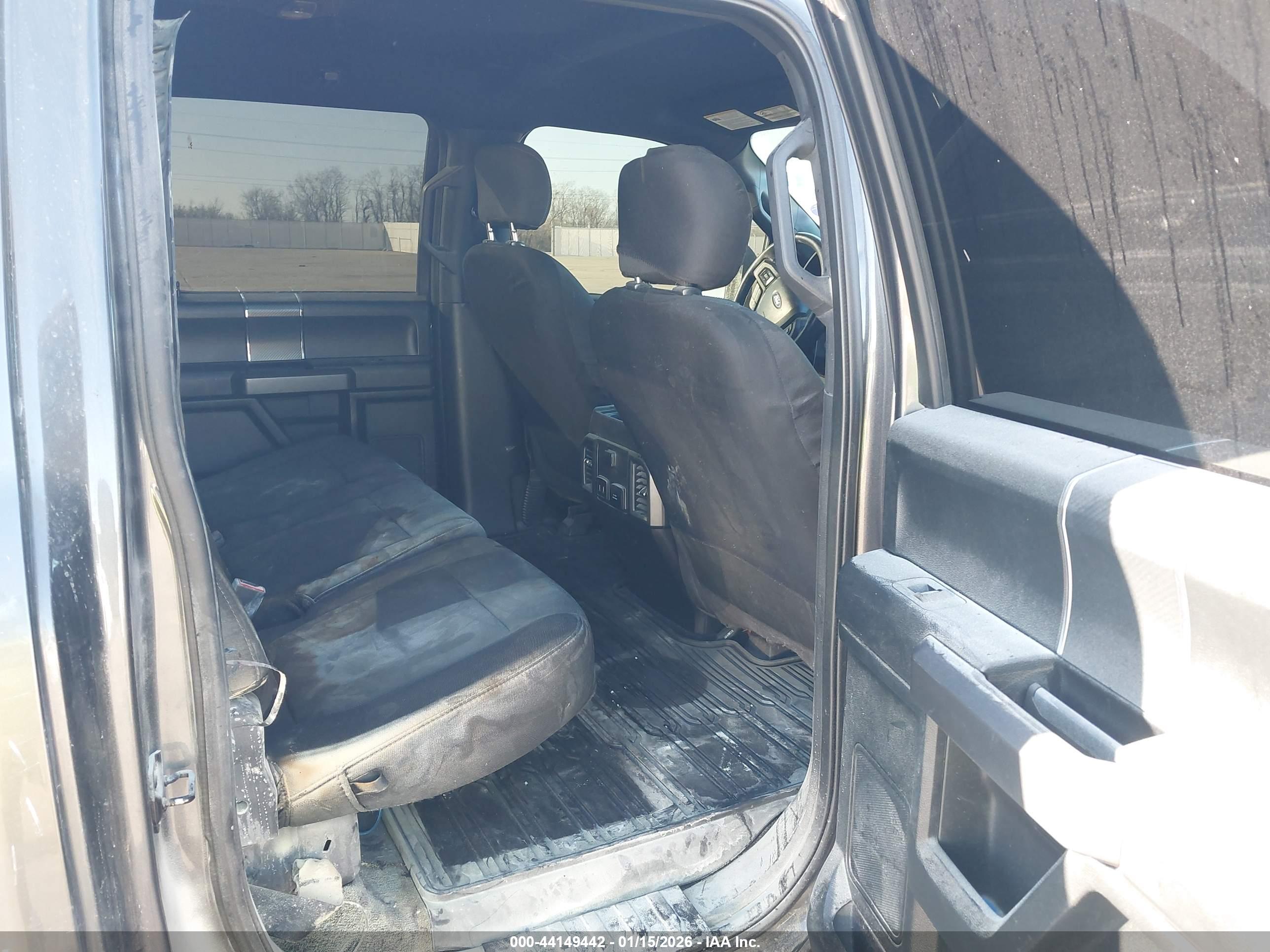 FORD F-150 image 8