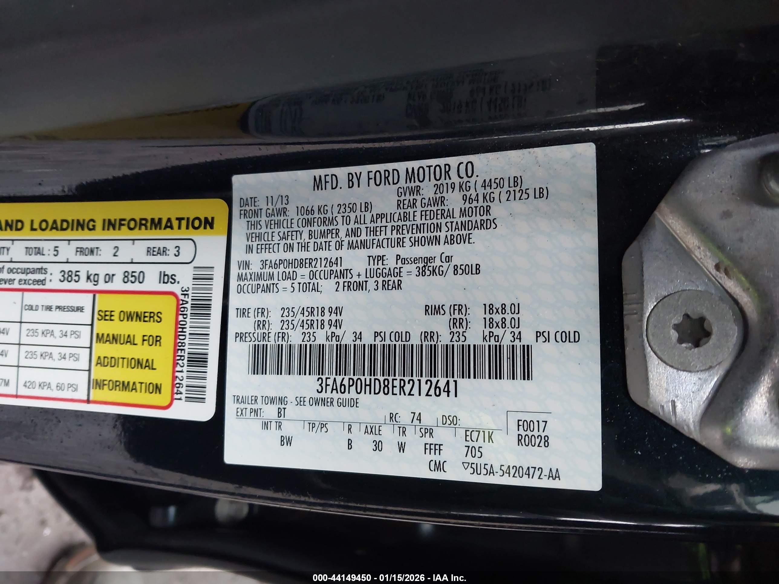 FORD FUSION image 9