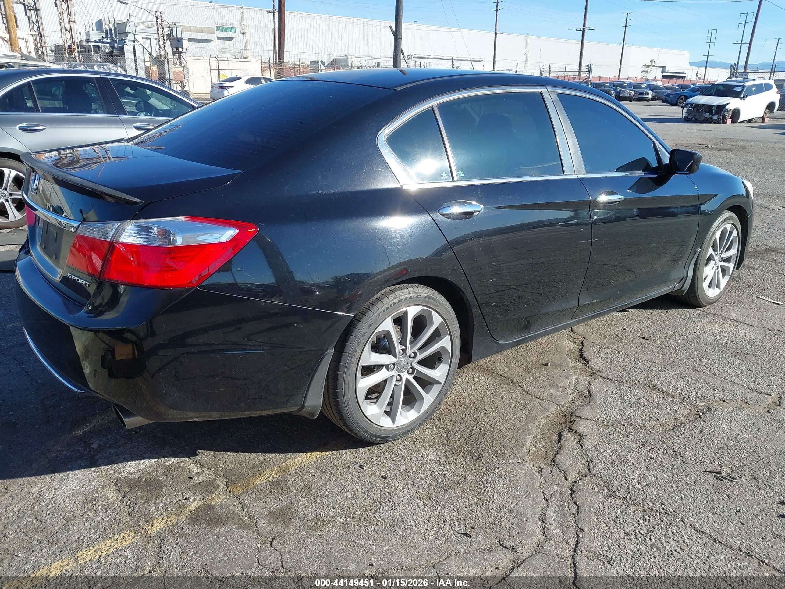HONDA ACCORD image 4