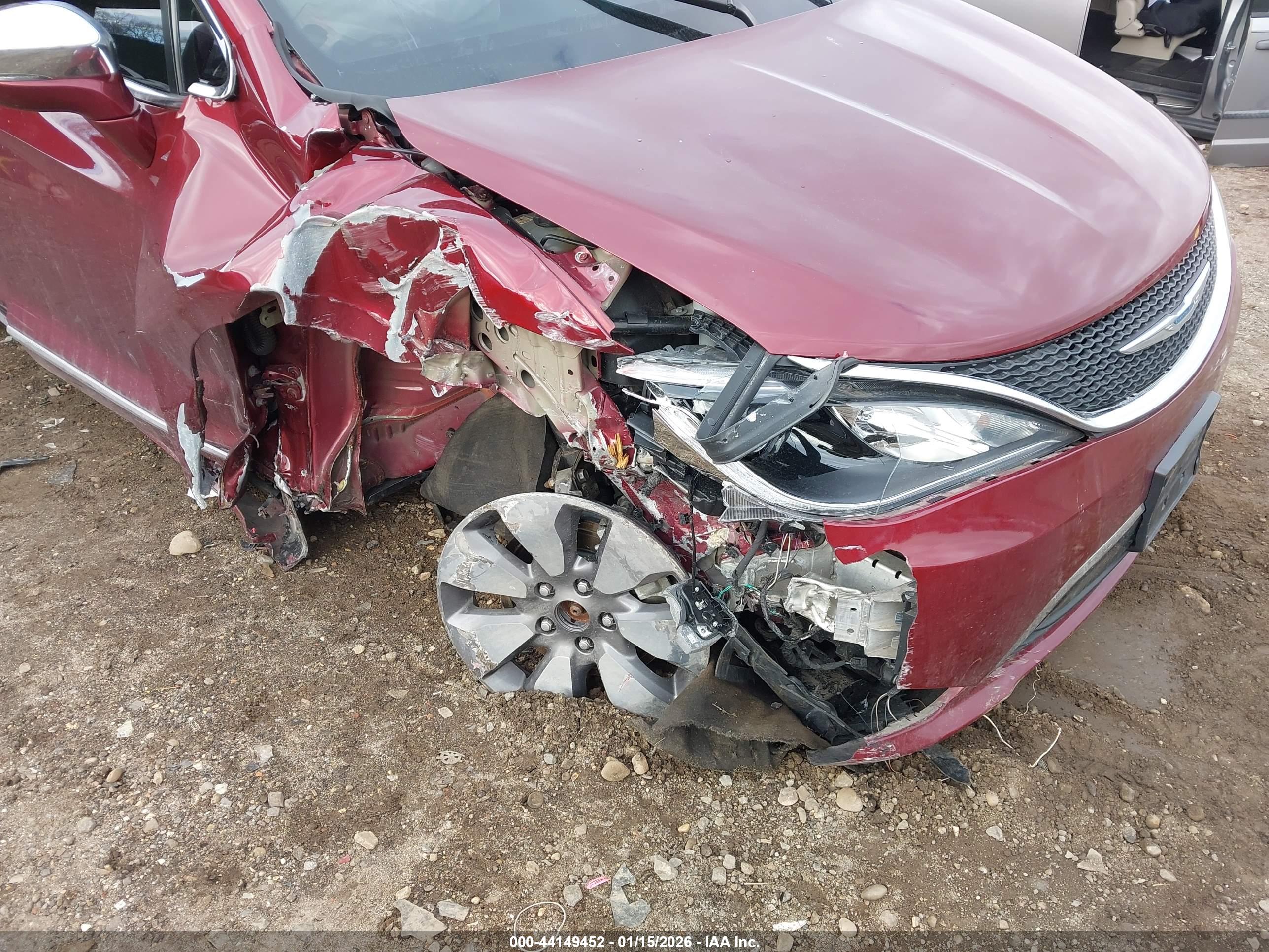 CHRYSLER PACIFICA image 6