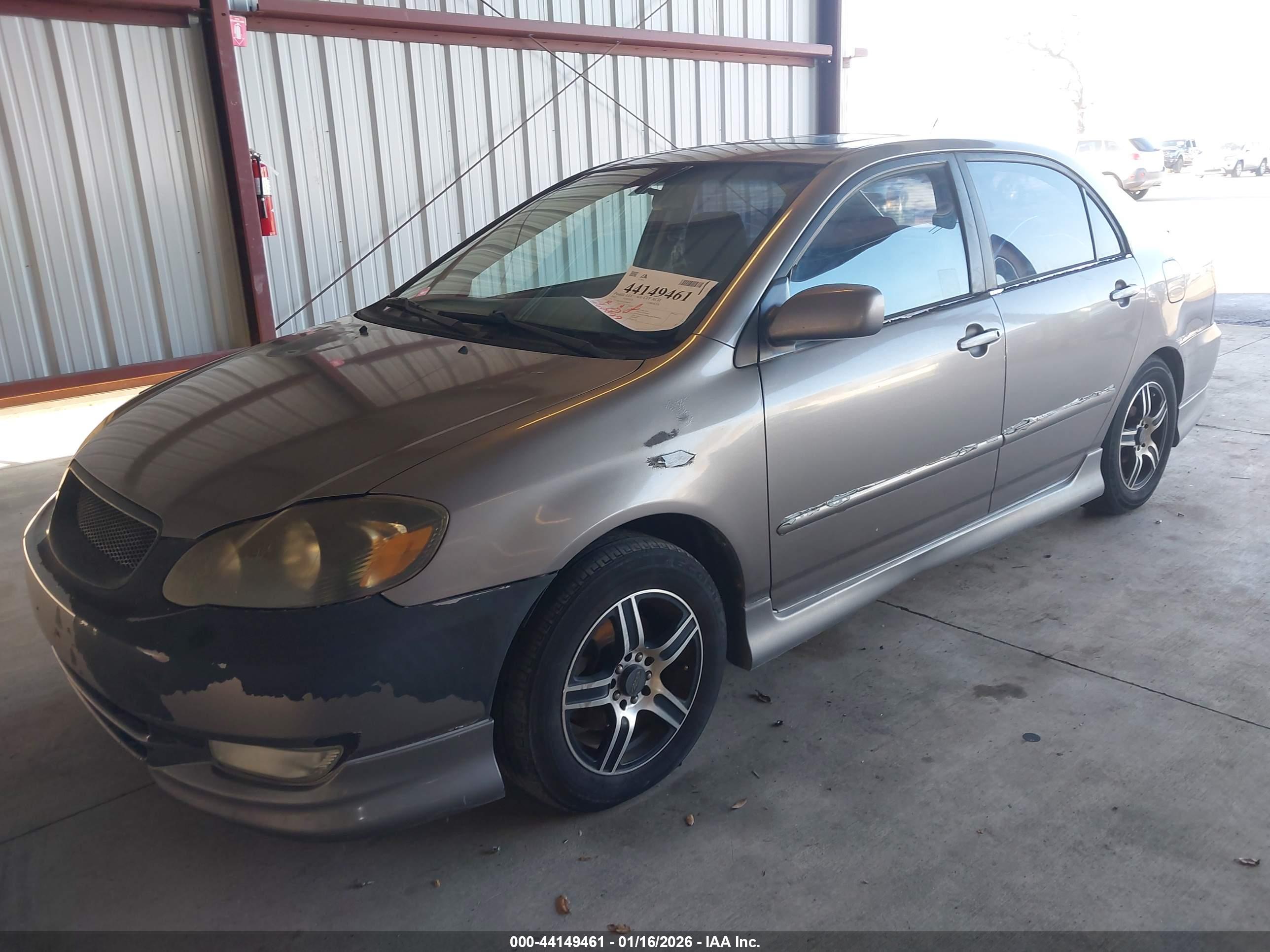 TOYOTA COROLLA image 2