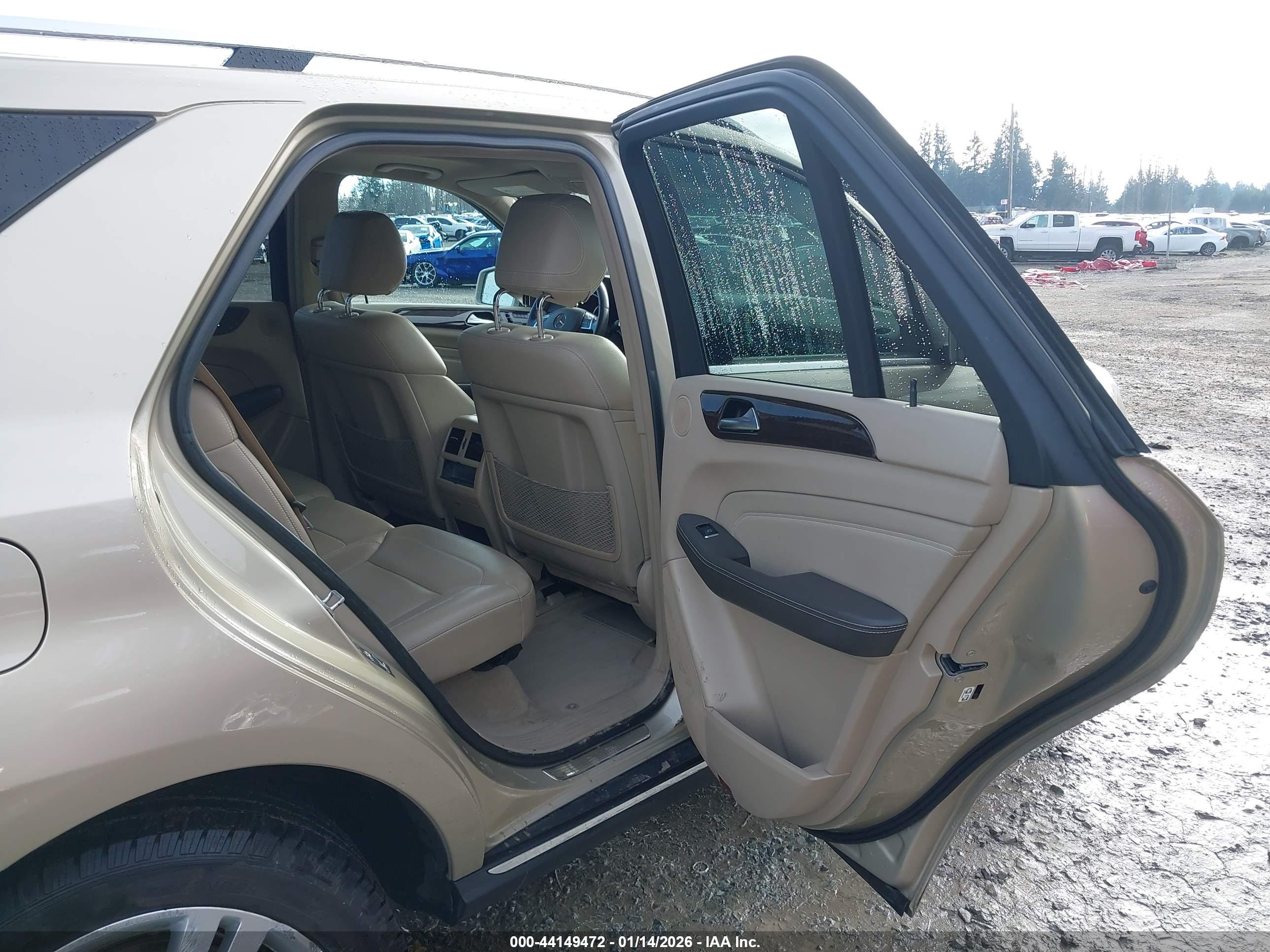 MERCEDES-BENZ ML image 8