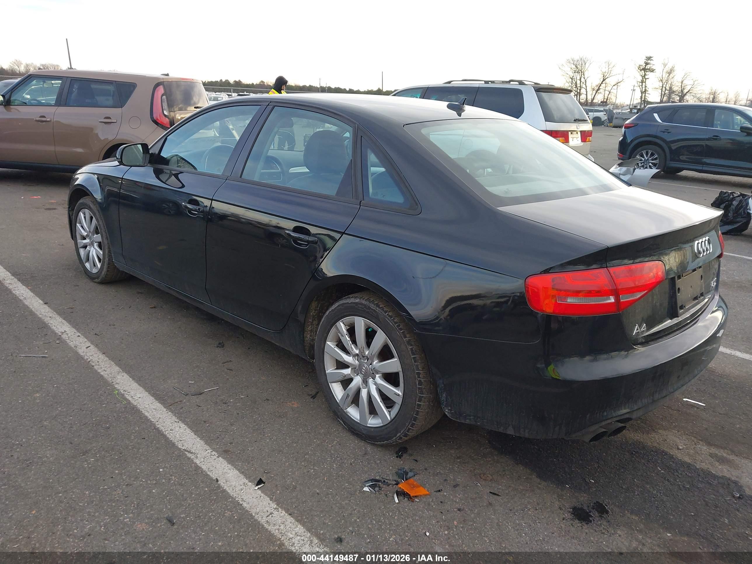 AUDI A4 image 3