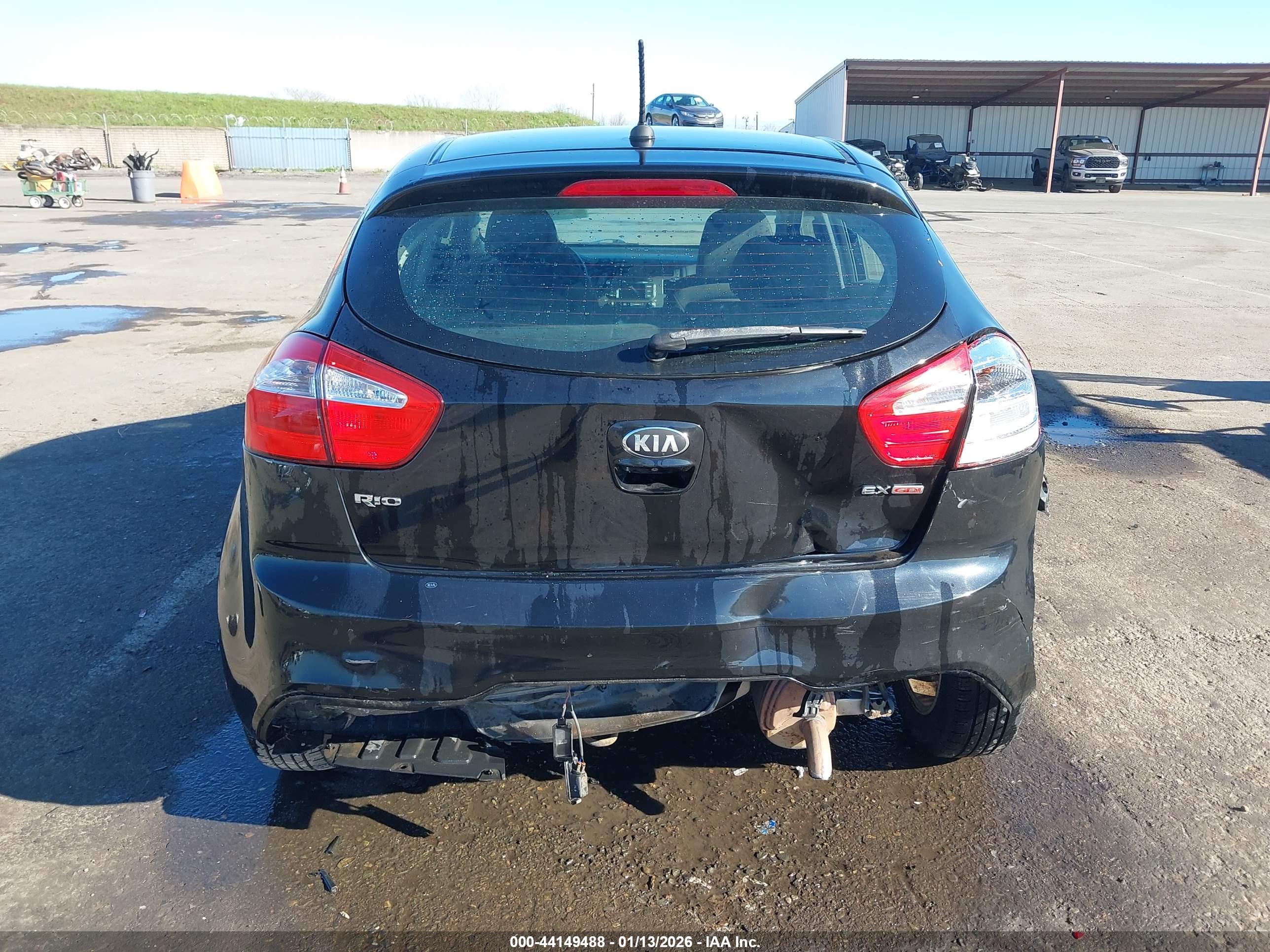 KIA RIO image 6