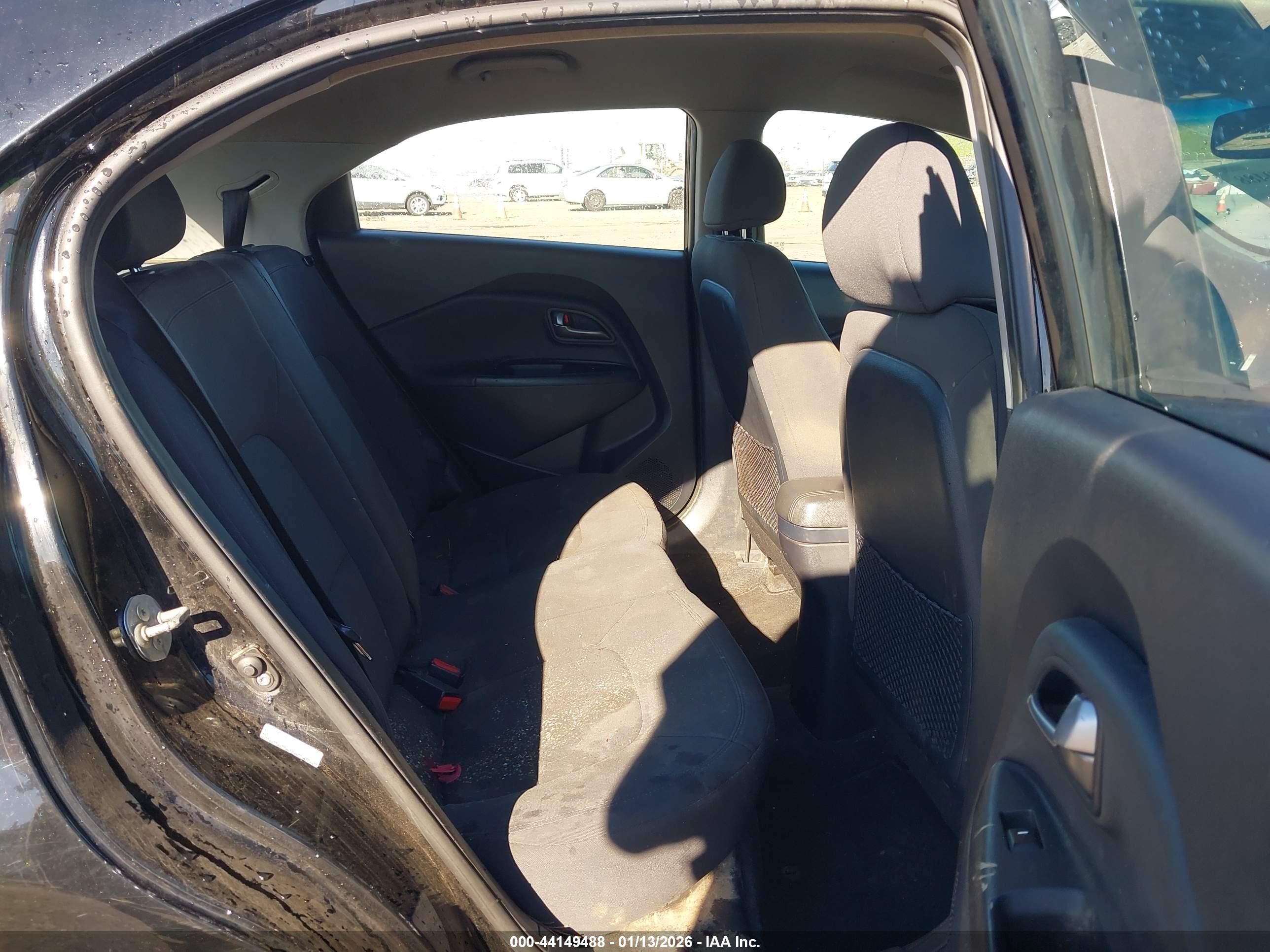 KIA RIO image 8