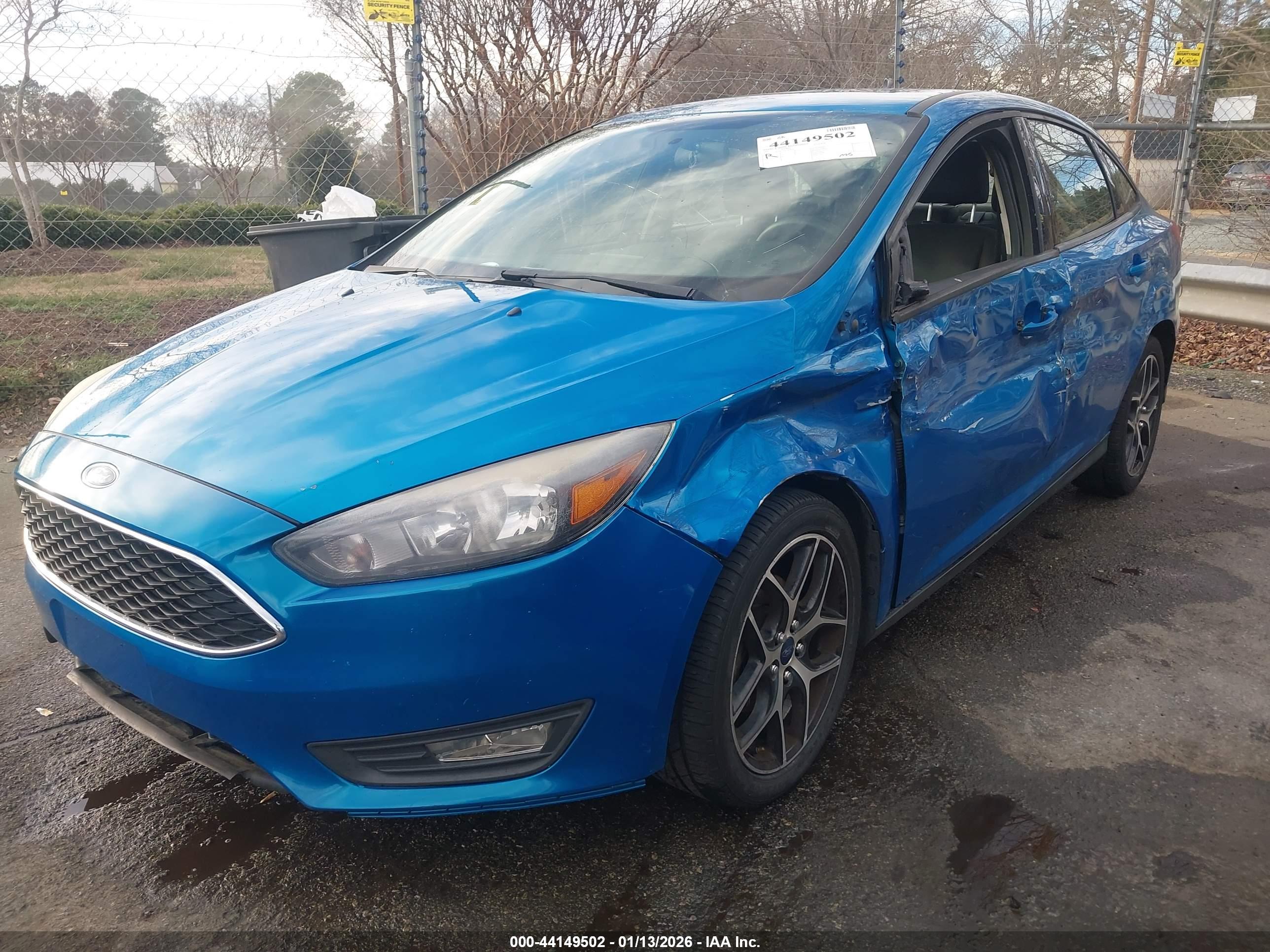 FORD FOCUS image 6