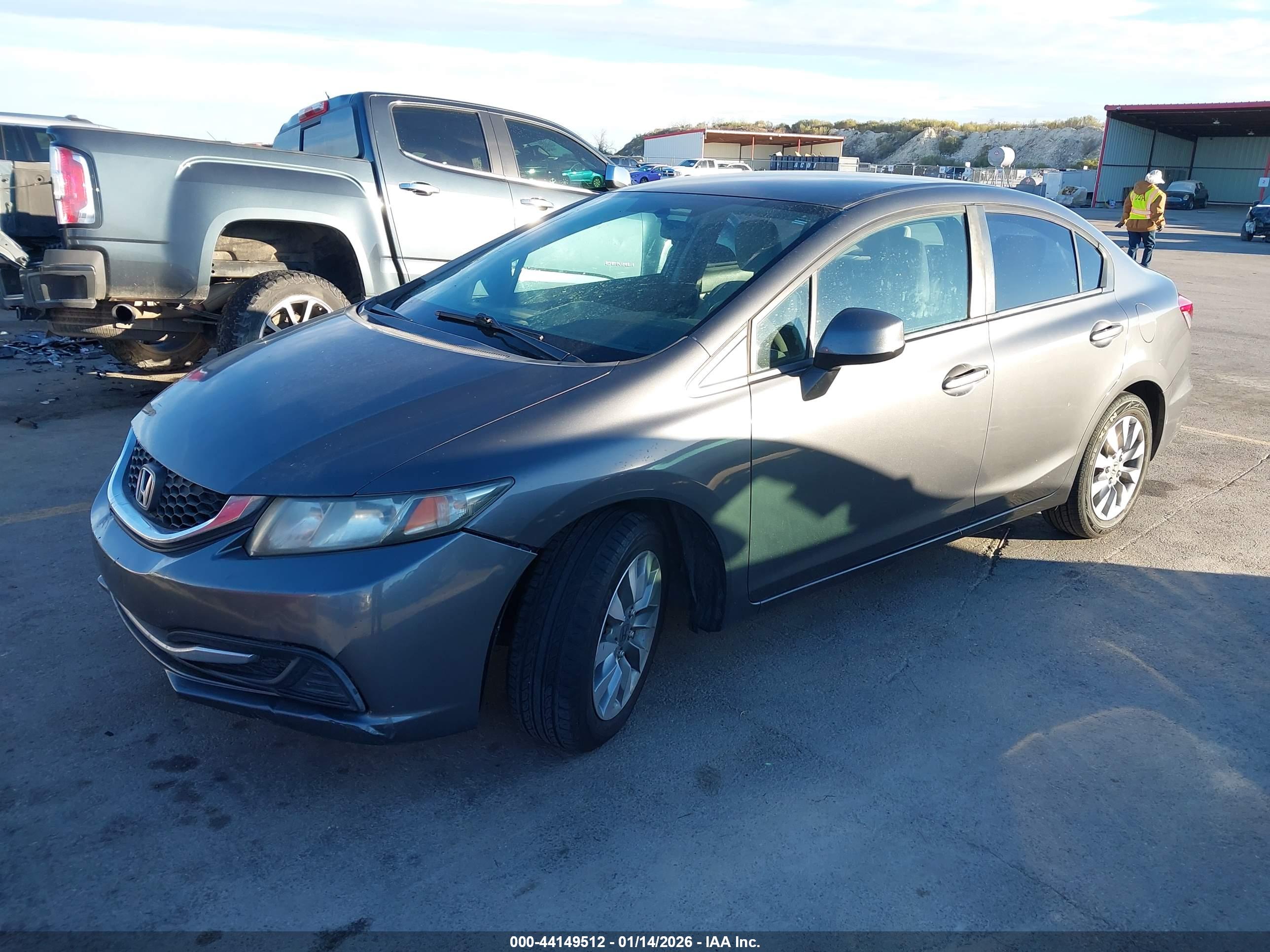 HONDA CIVIC image 2