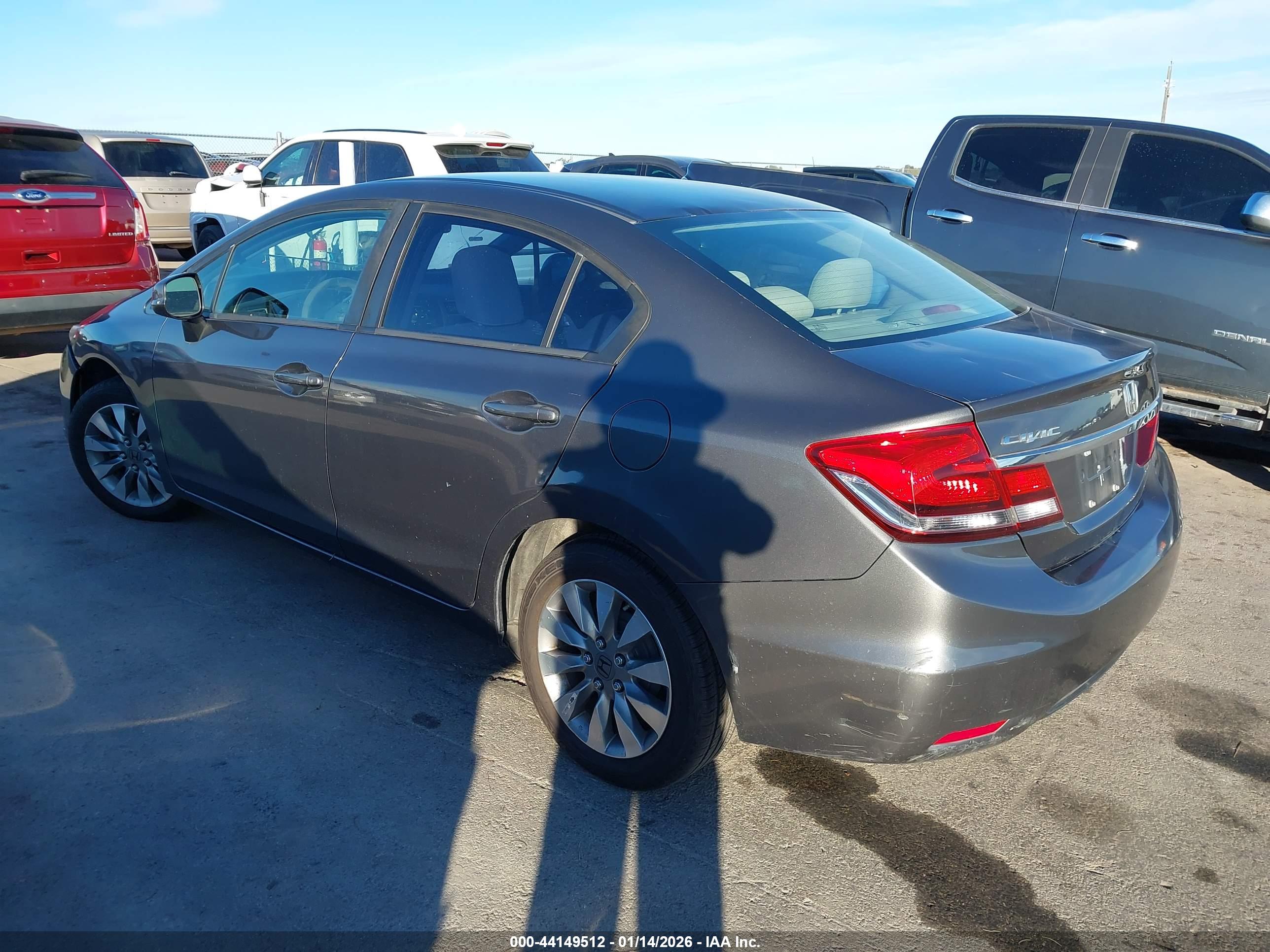 HONDA CIVIC image 3