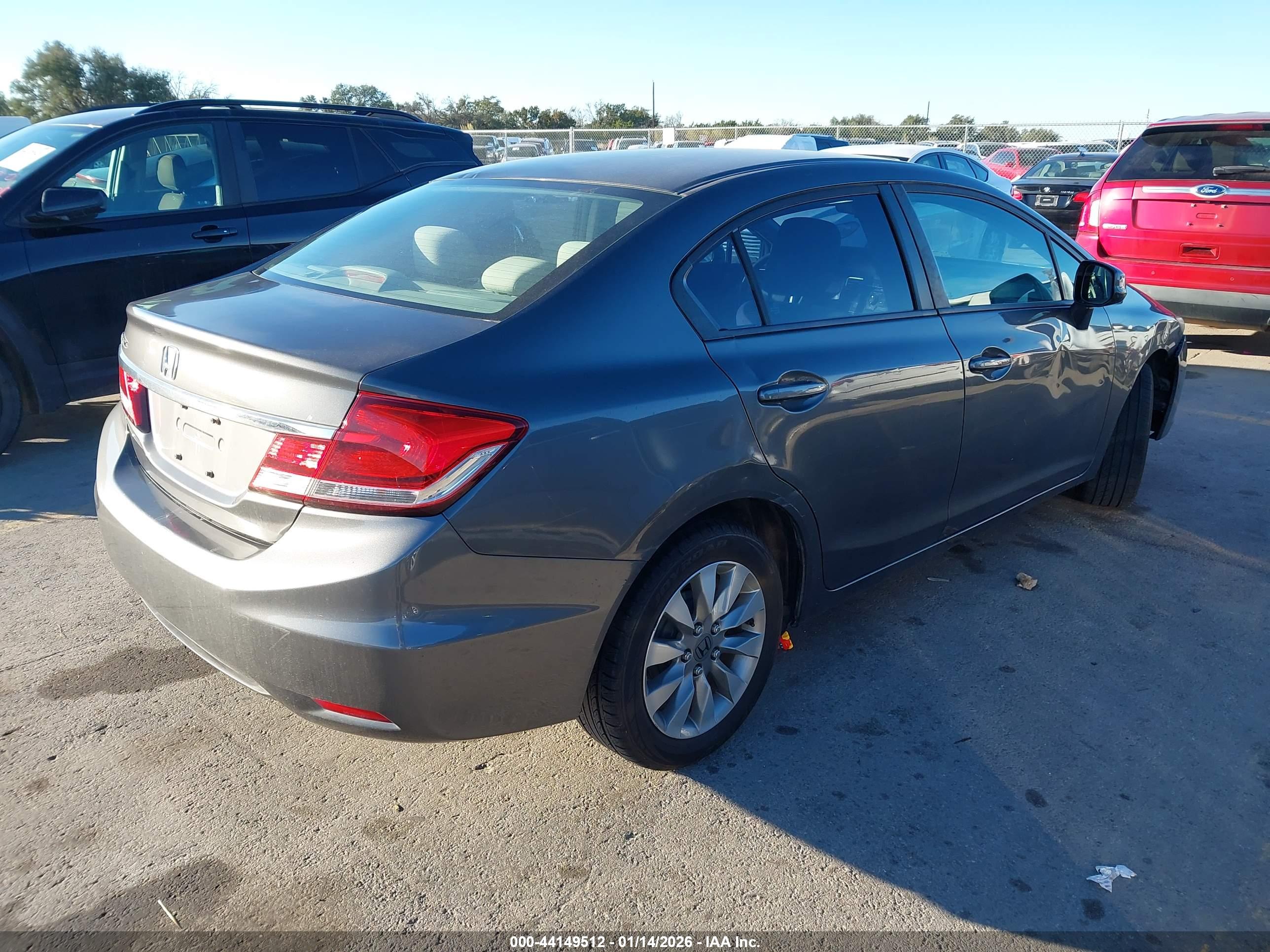 HONDA CIVIC image 4
