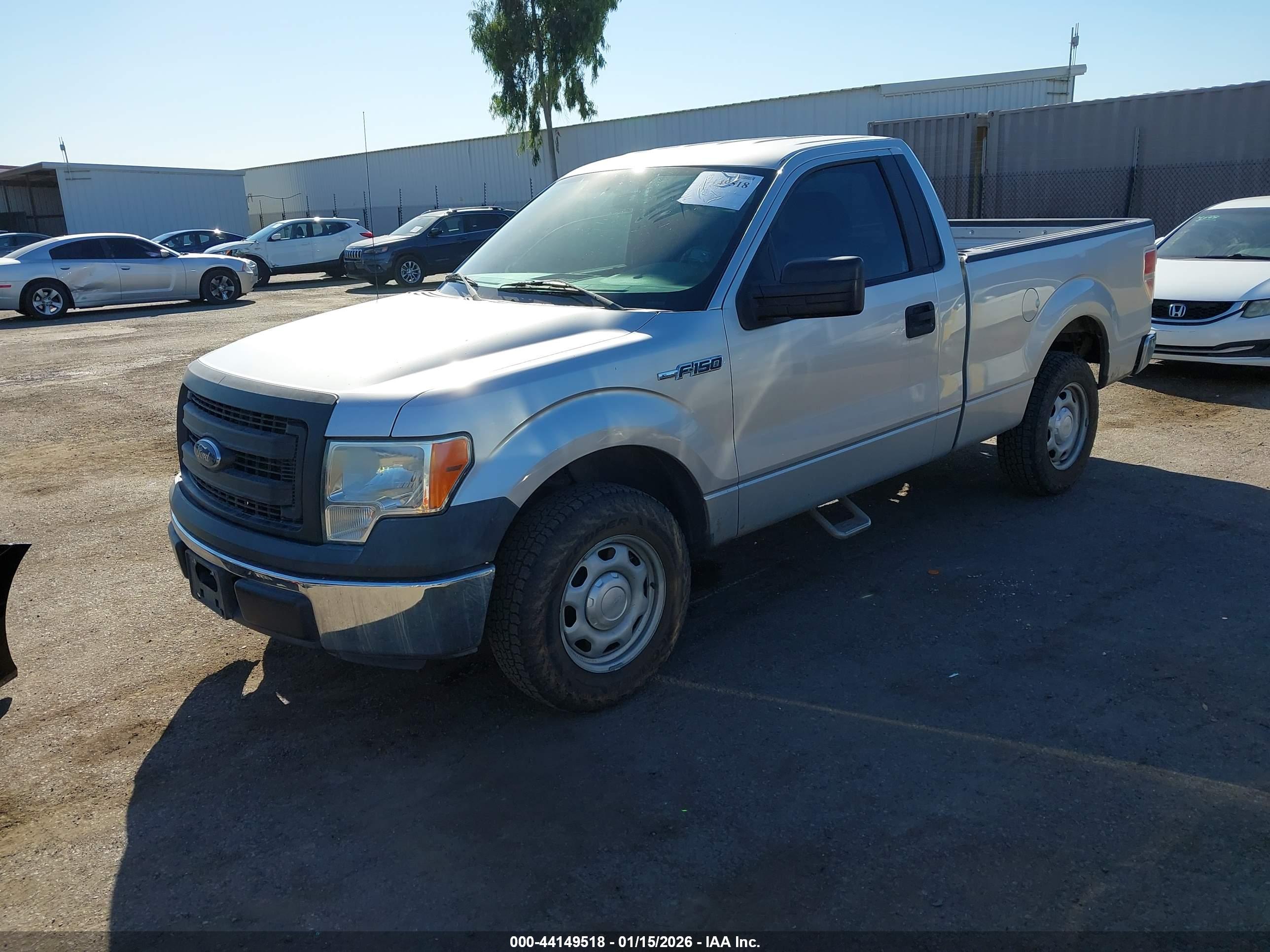 FORD F-150 image 2