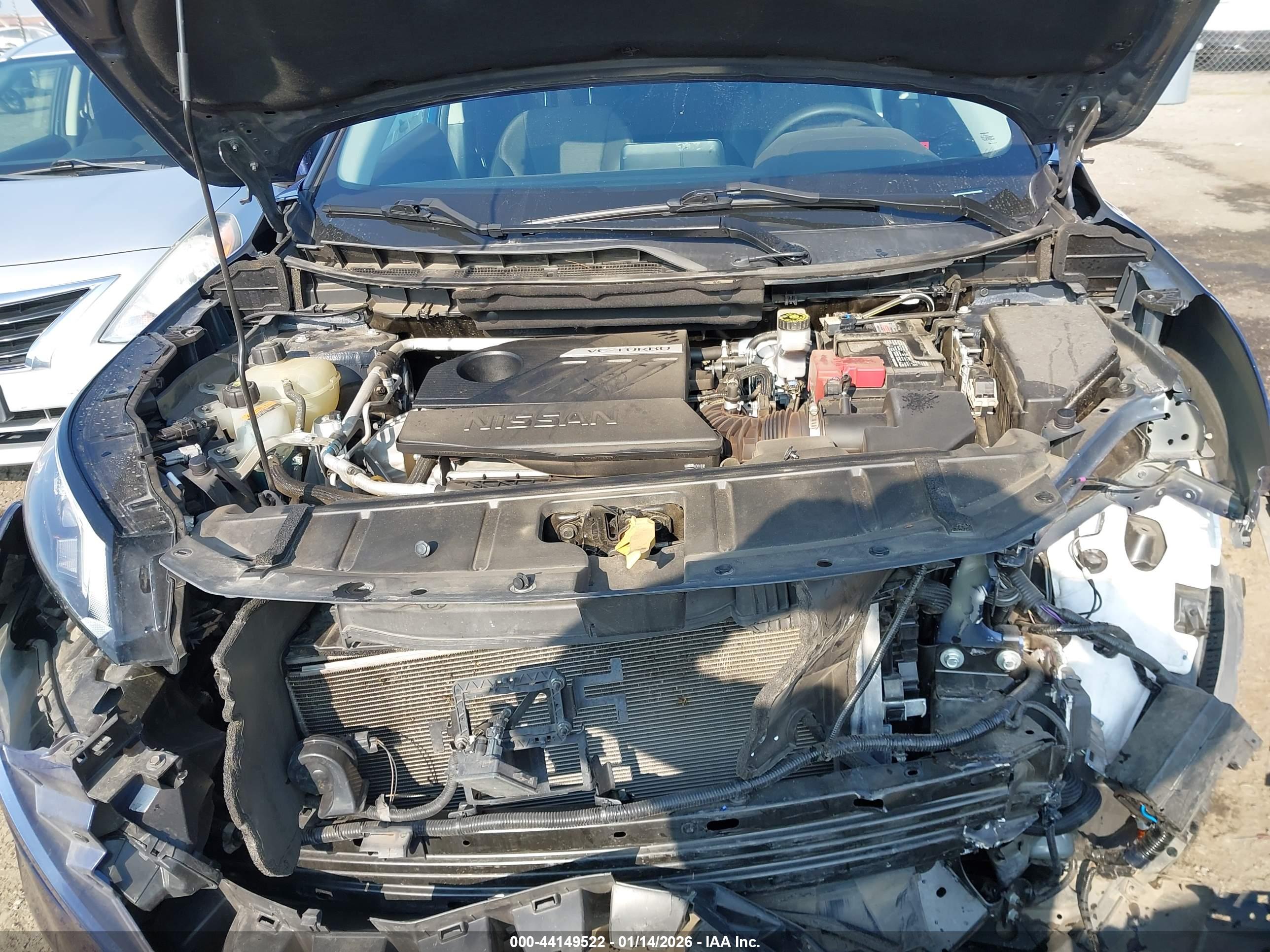 NISSAN ROGUE image 10