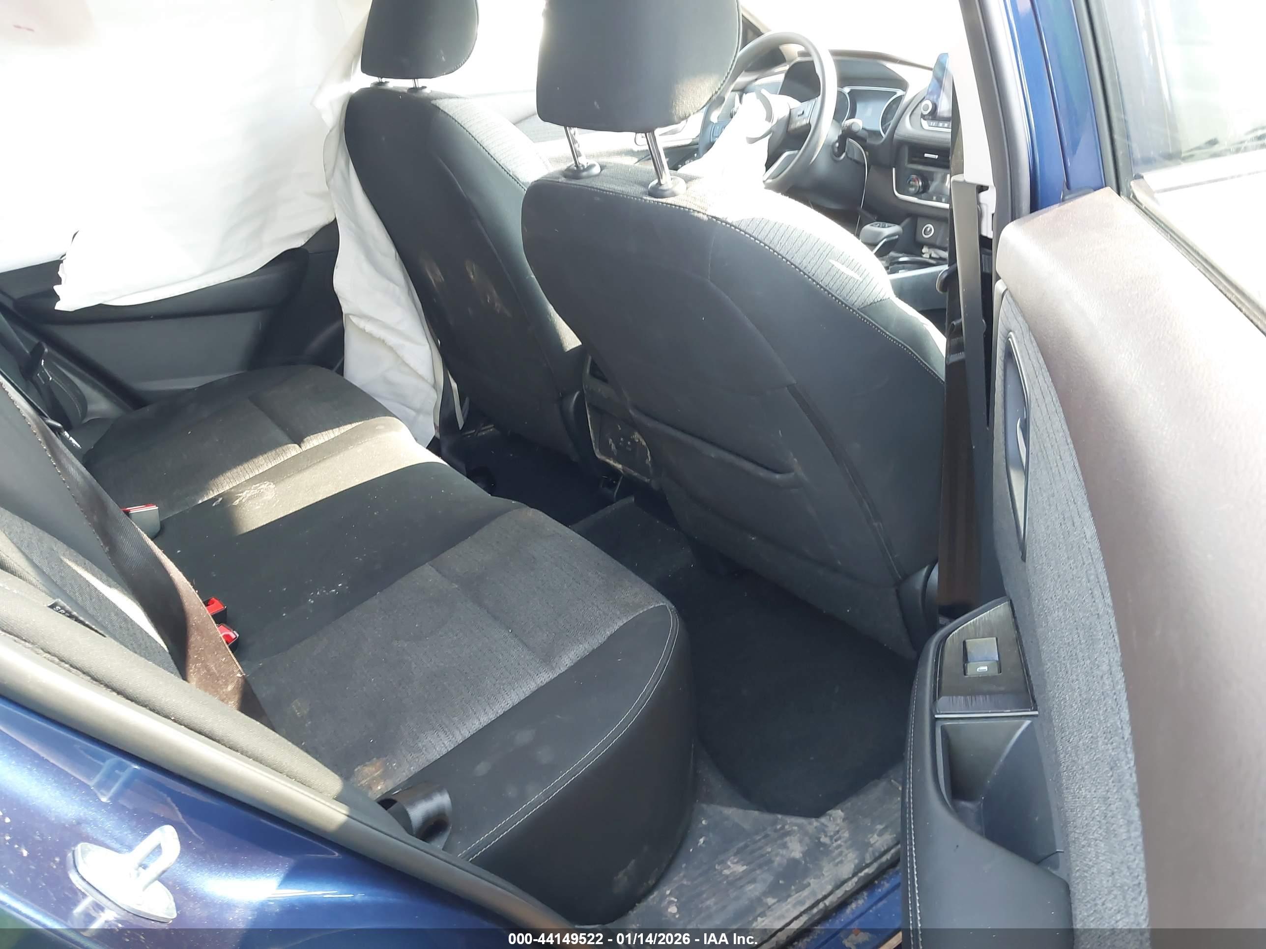 NISSAN ROGUE image 8