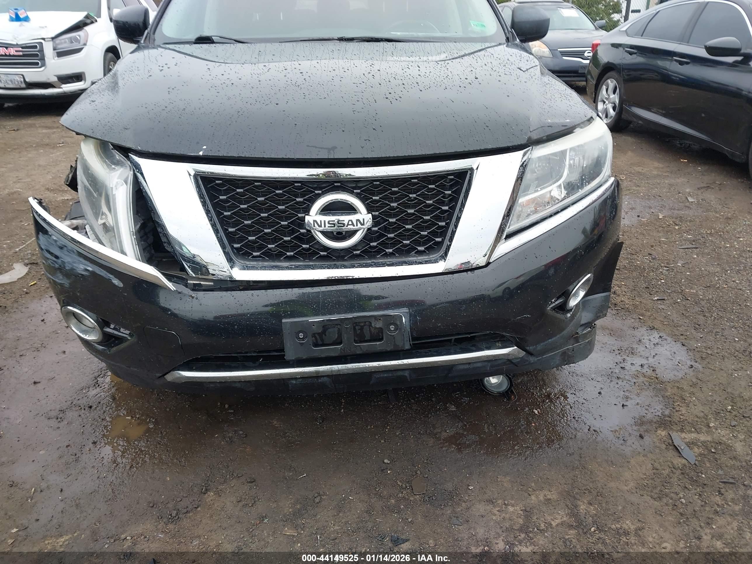 NISSAN PATHFINDER image 6