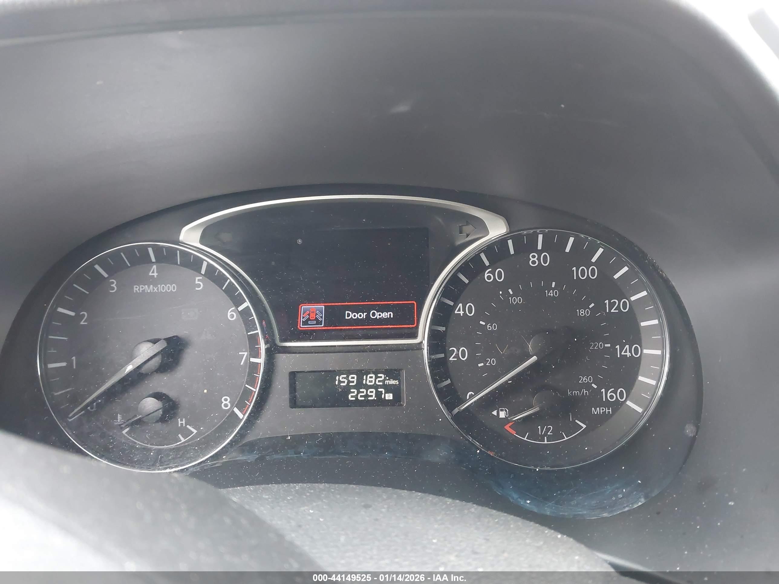 NISSAN PATHFINDER image 7