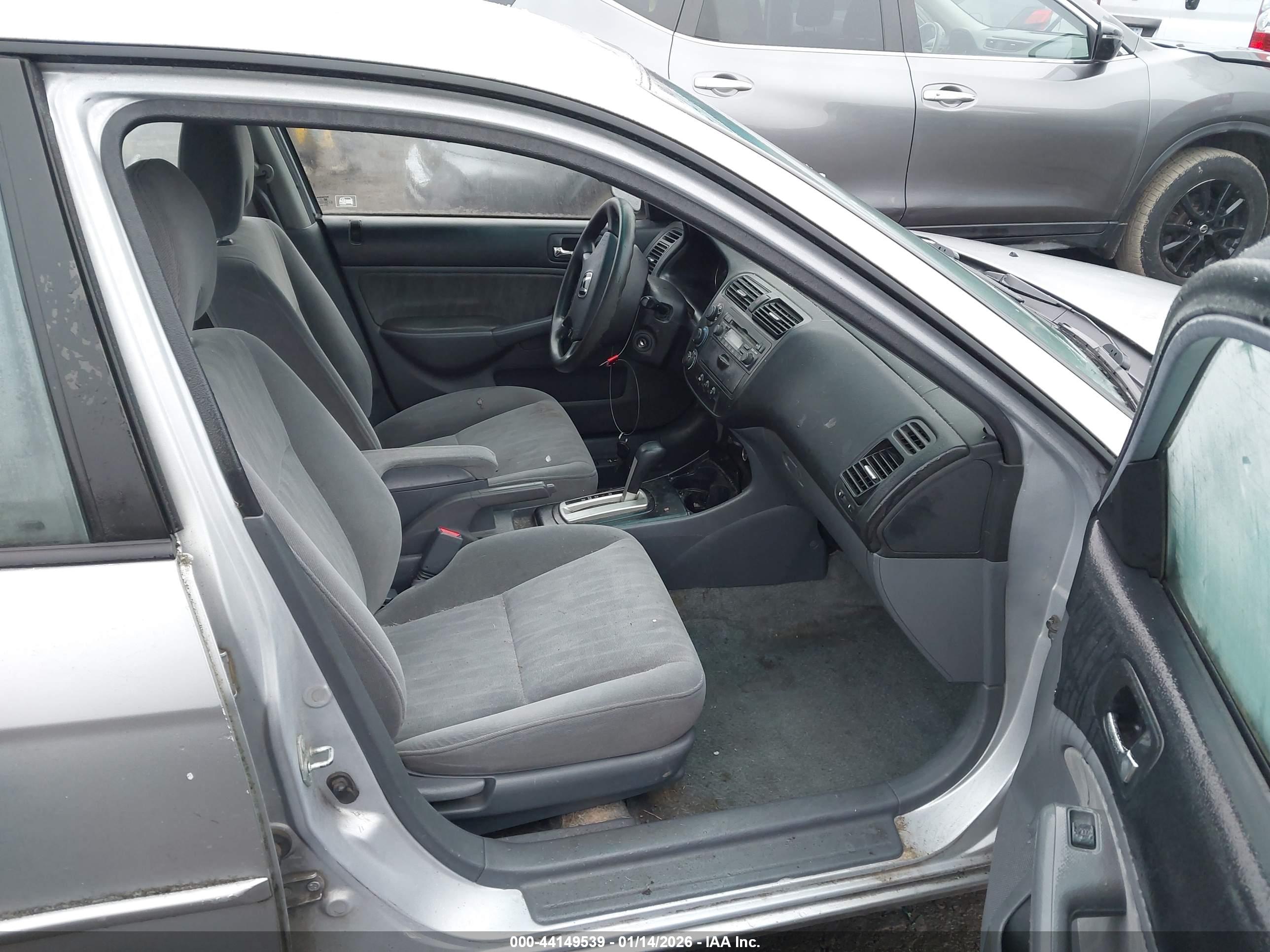 HONDA CIVIC image 5