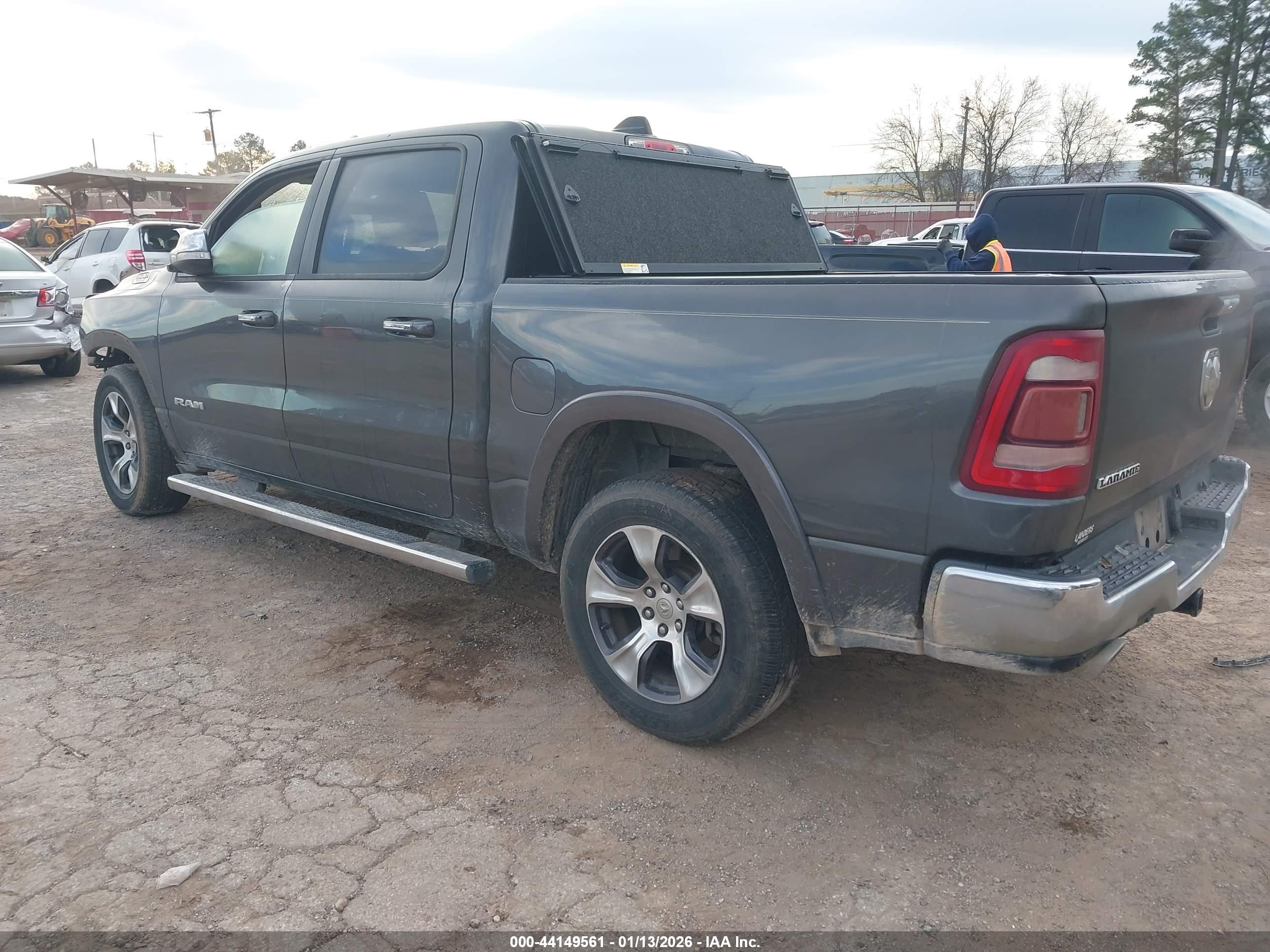 RAM 1500 image 3