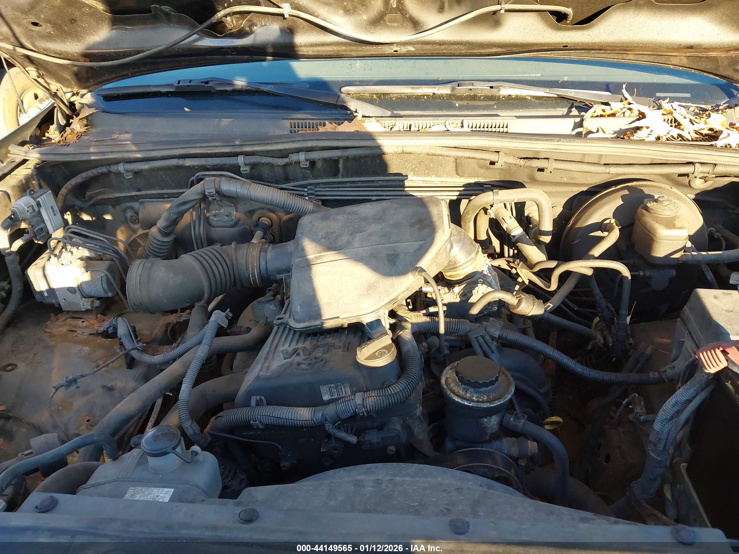 TOYOTA TACOMA image 10