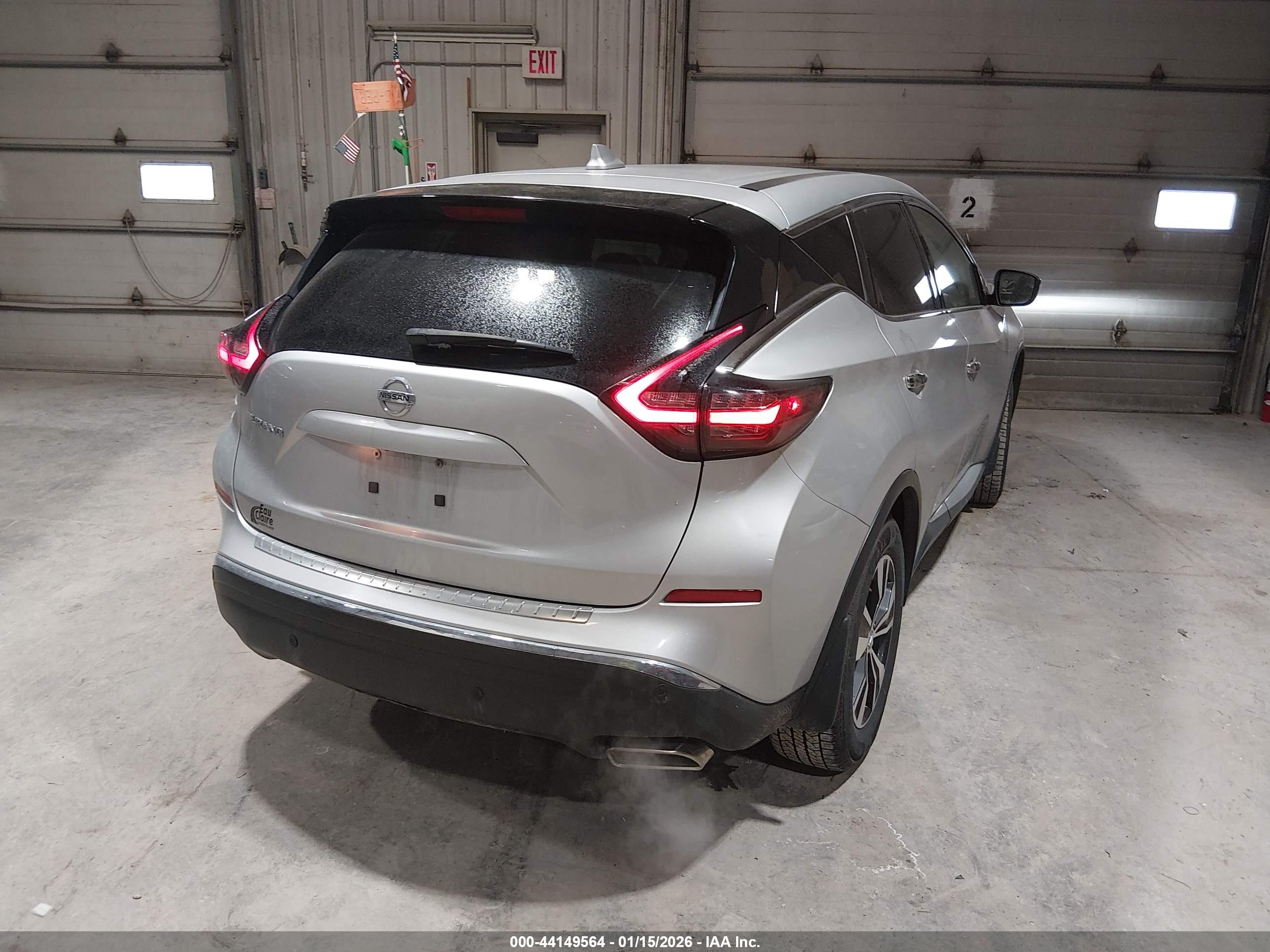 NISSAN MURANO image 4